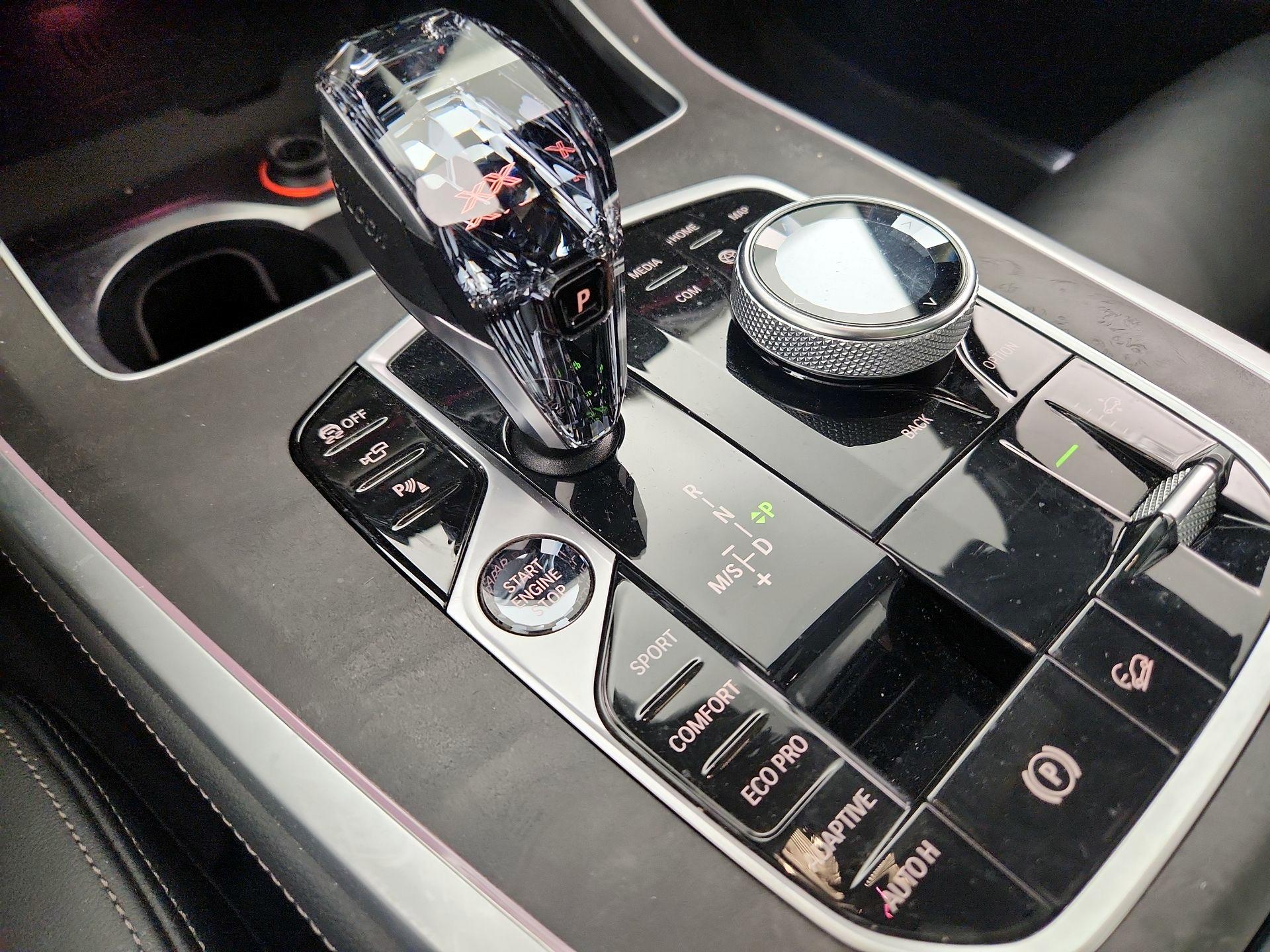 Thumbnail: 2022 BMW X7 - 18