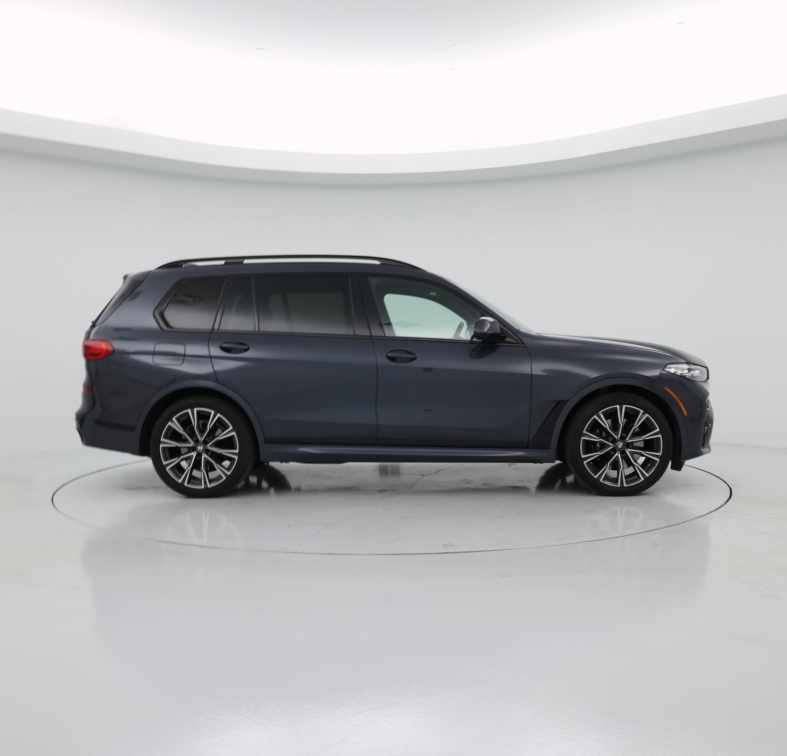 Thumbnail: 2022 BMW X7 - 7
