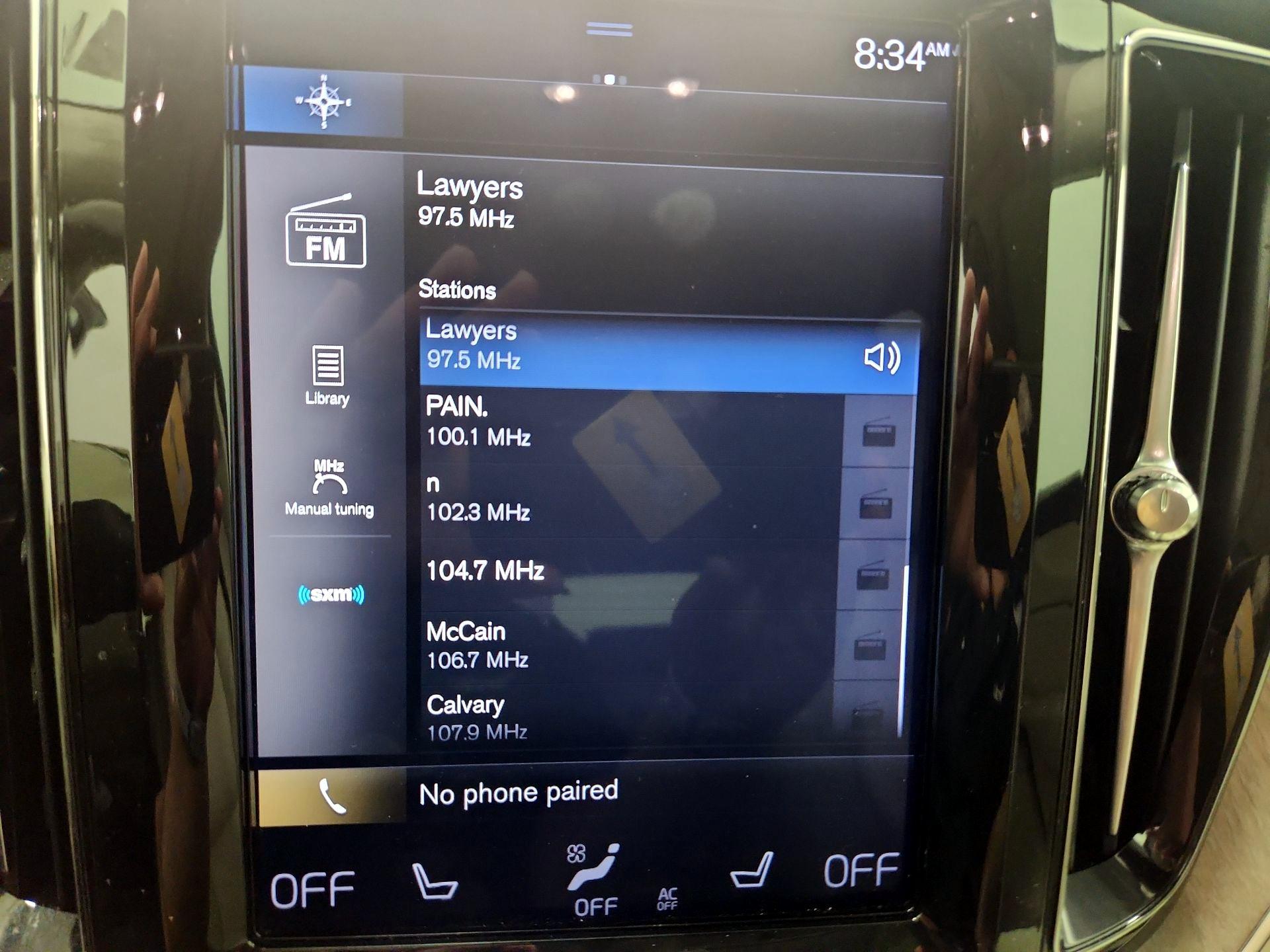 Thumbnail: 2018 Volvo XC60 - 16