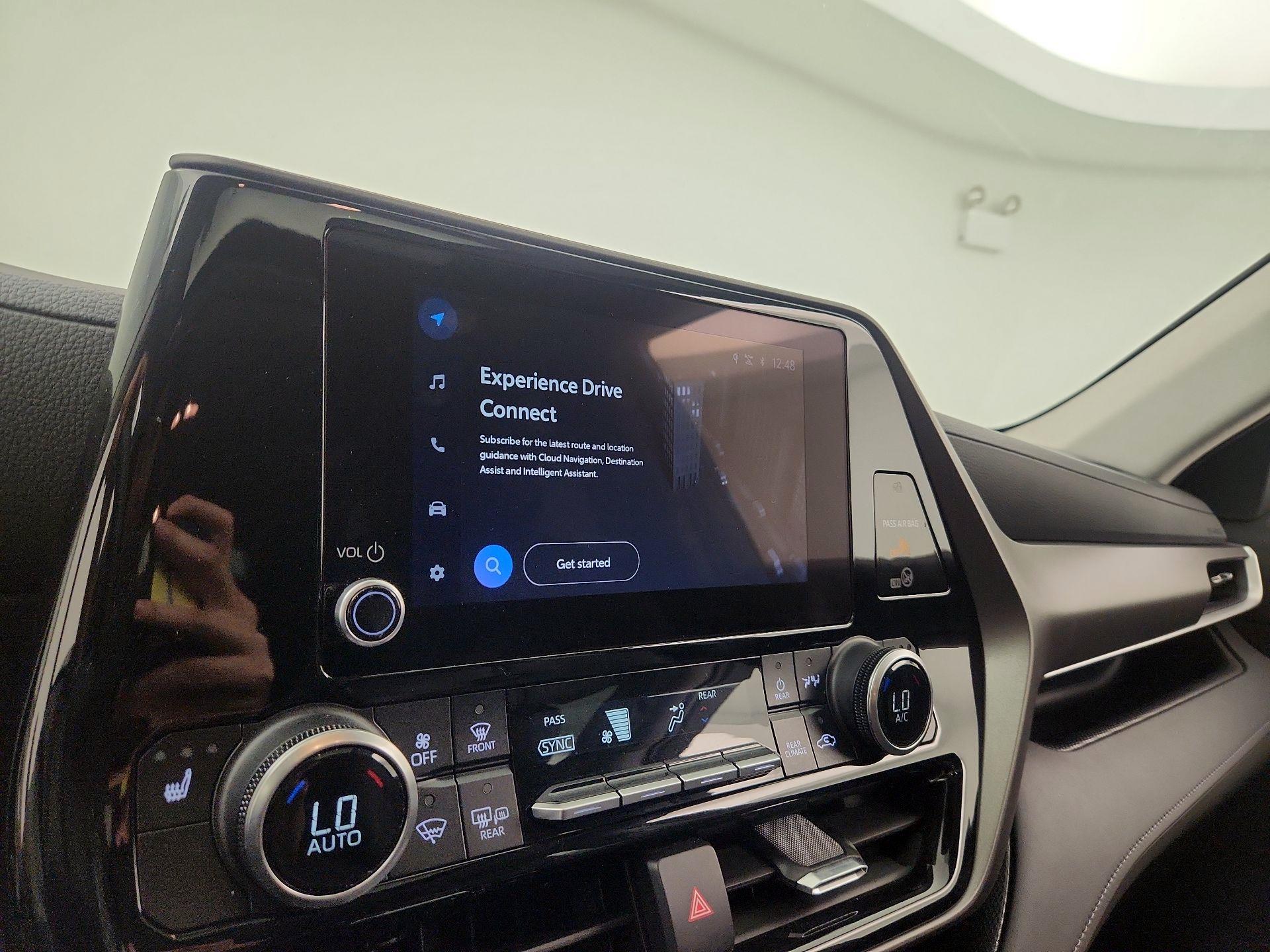 Thumbnail: 2023 Toyota Highlander - 14