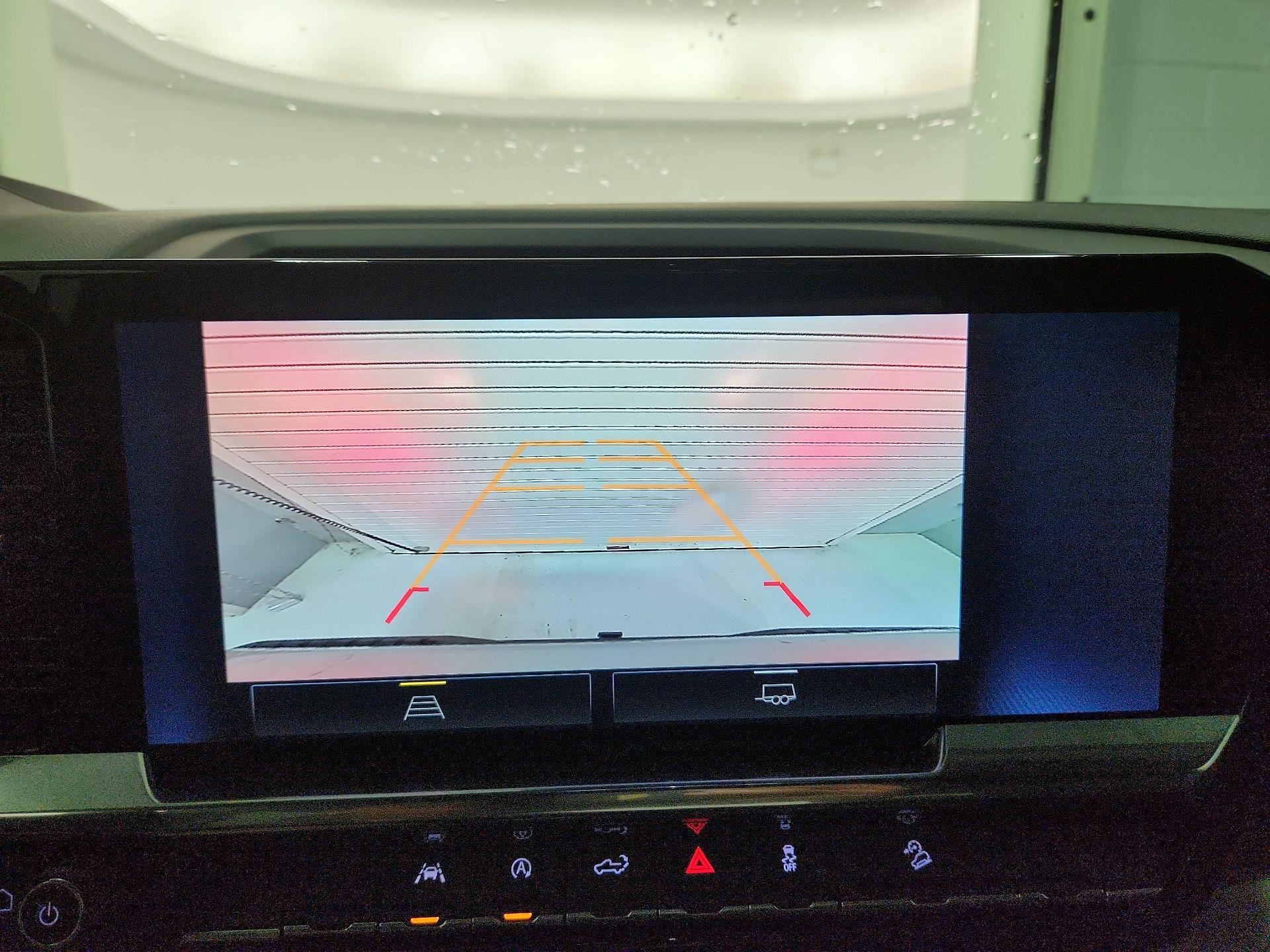 Thumbnail: 2025 Chevrolet Silverado 1500 - 14