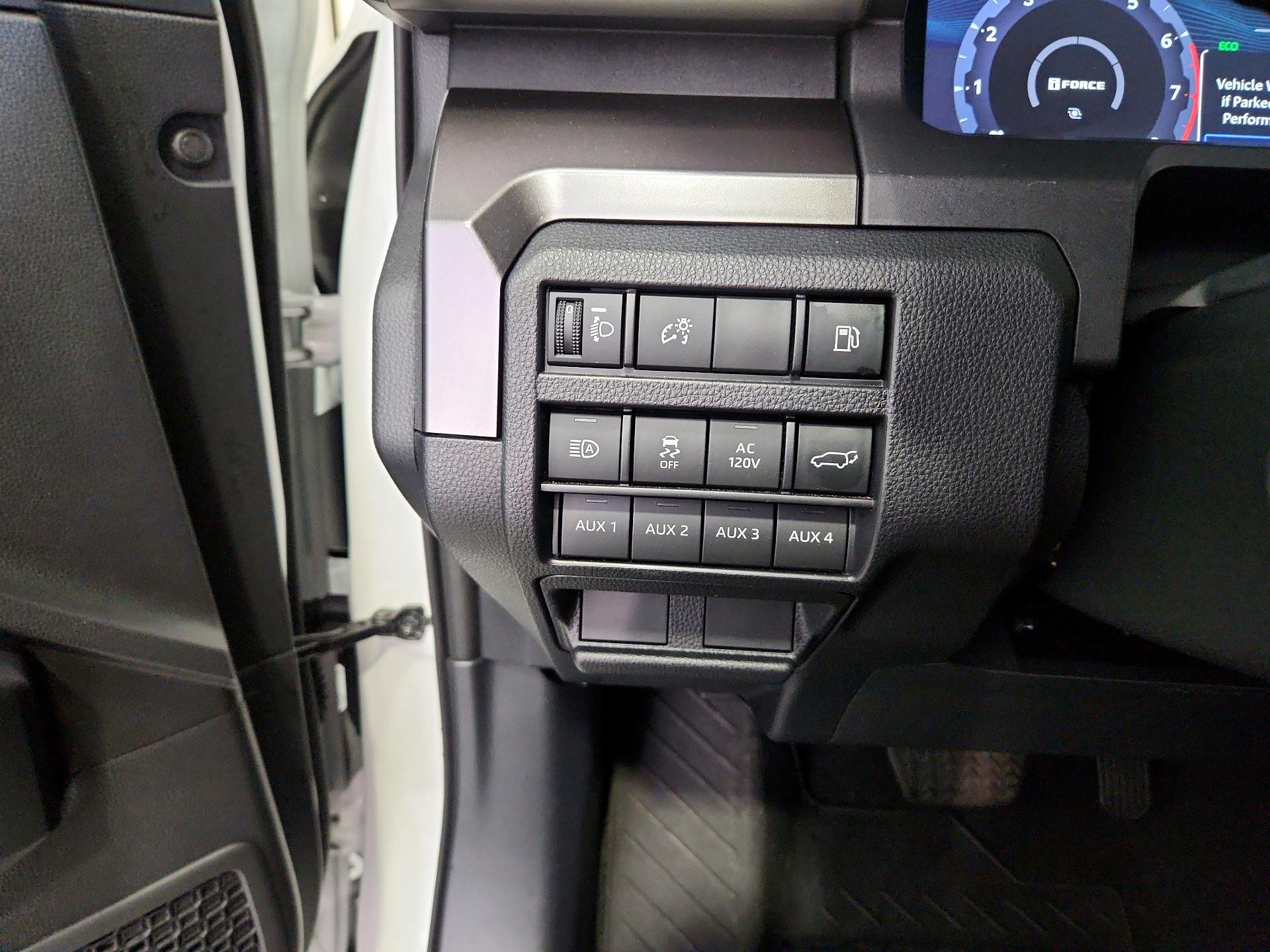 Thumbnail: 2025 Toyota 4Runner - 13