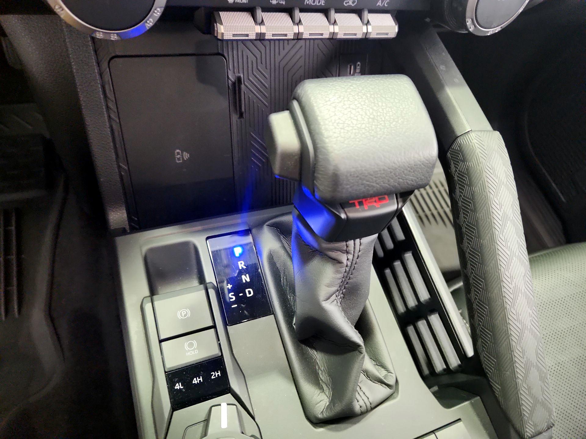 Thumbnail: 2025 Toyota 4Runner - 17