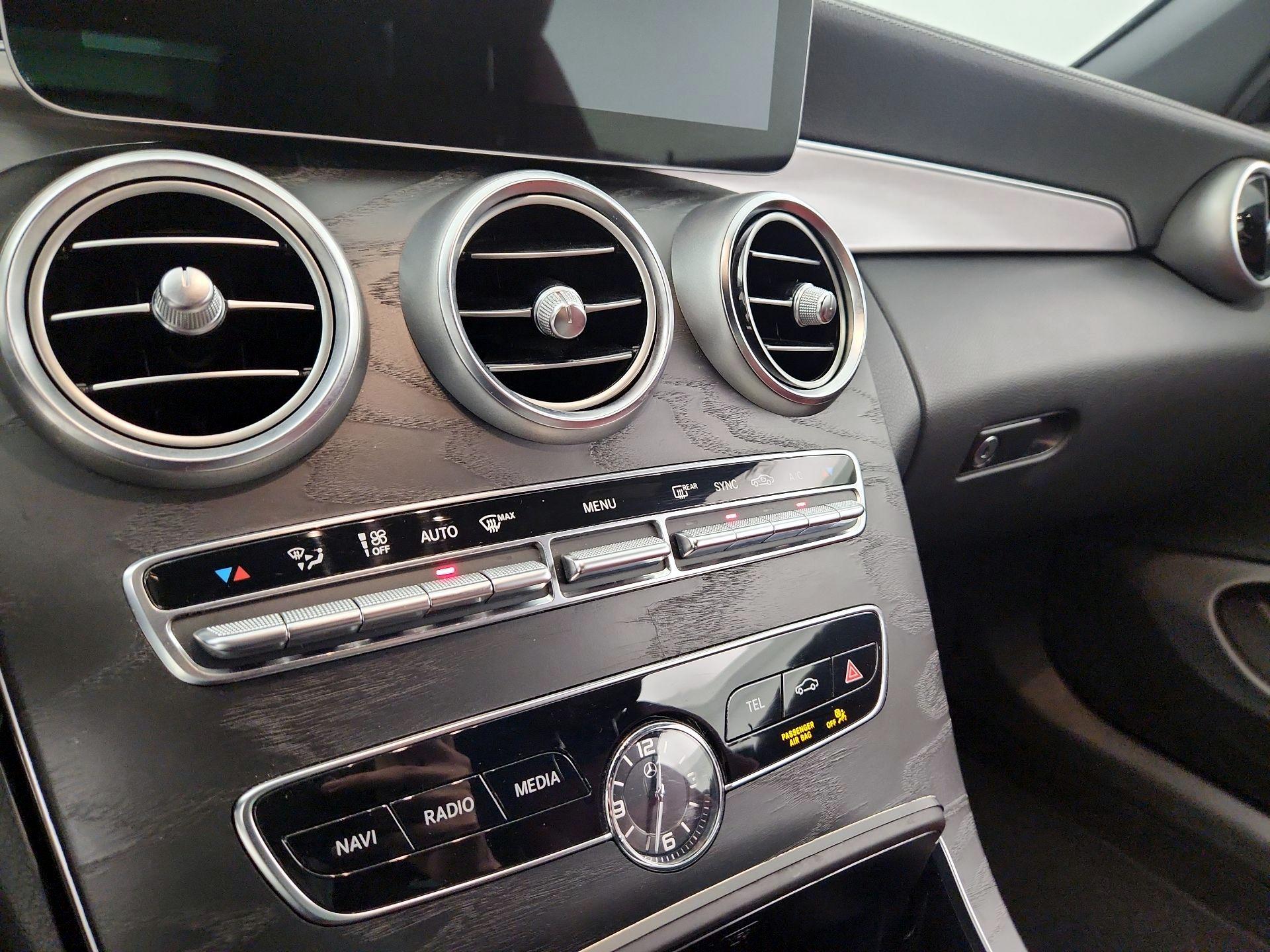 Thumbnail: 2019 Mercedes-Benz C-Class - 17