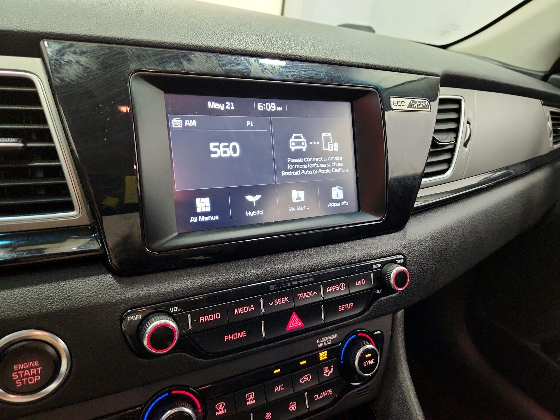 Thumbnail: 2019 Kia Niro - 15