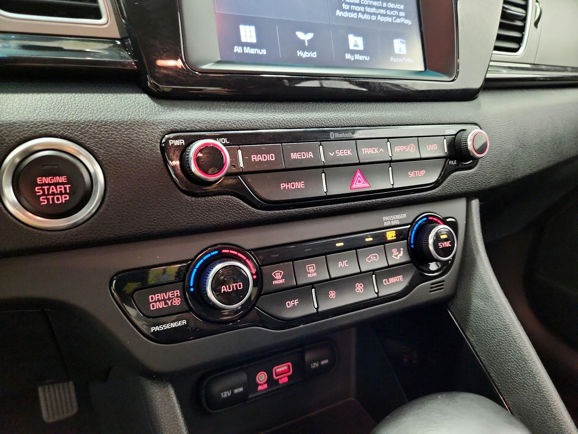 Thumbnail: 2019 Kia Niro - 16