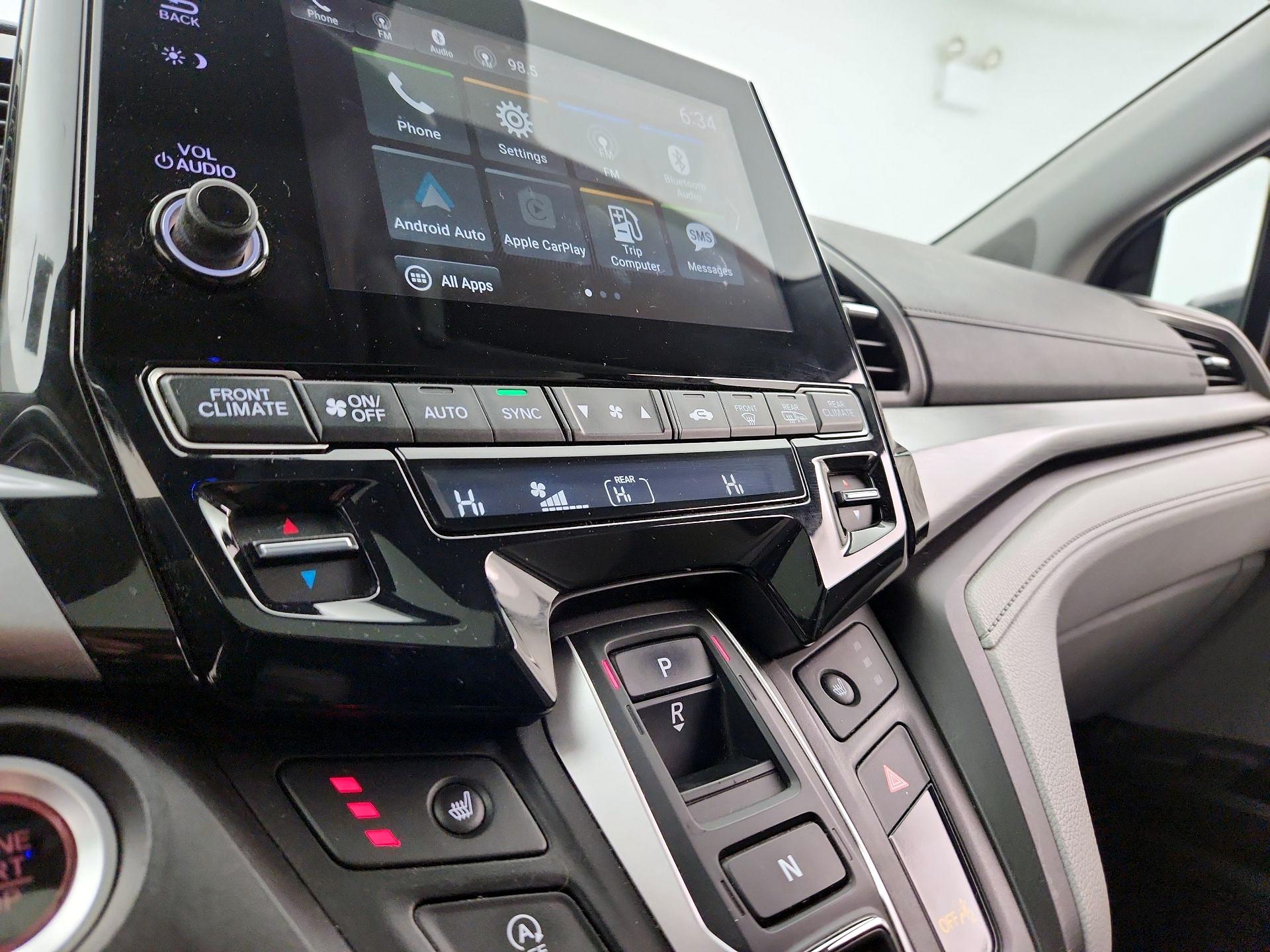 Thumbnail: 2022 Honda Odyssey - 16