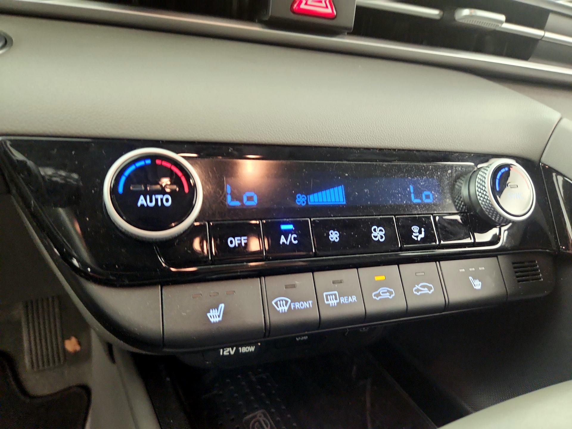 Thumbnail: 2021 Hyundai Elantra - 16