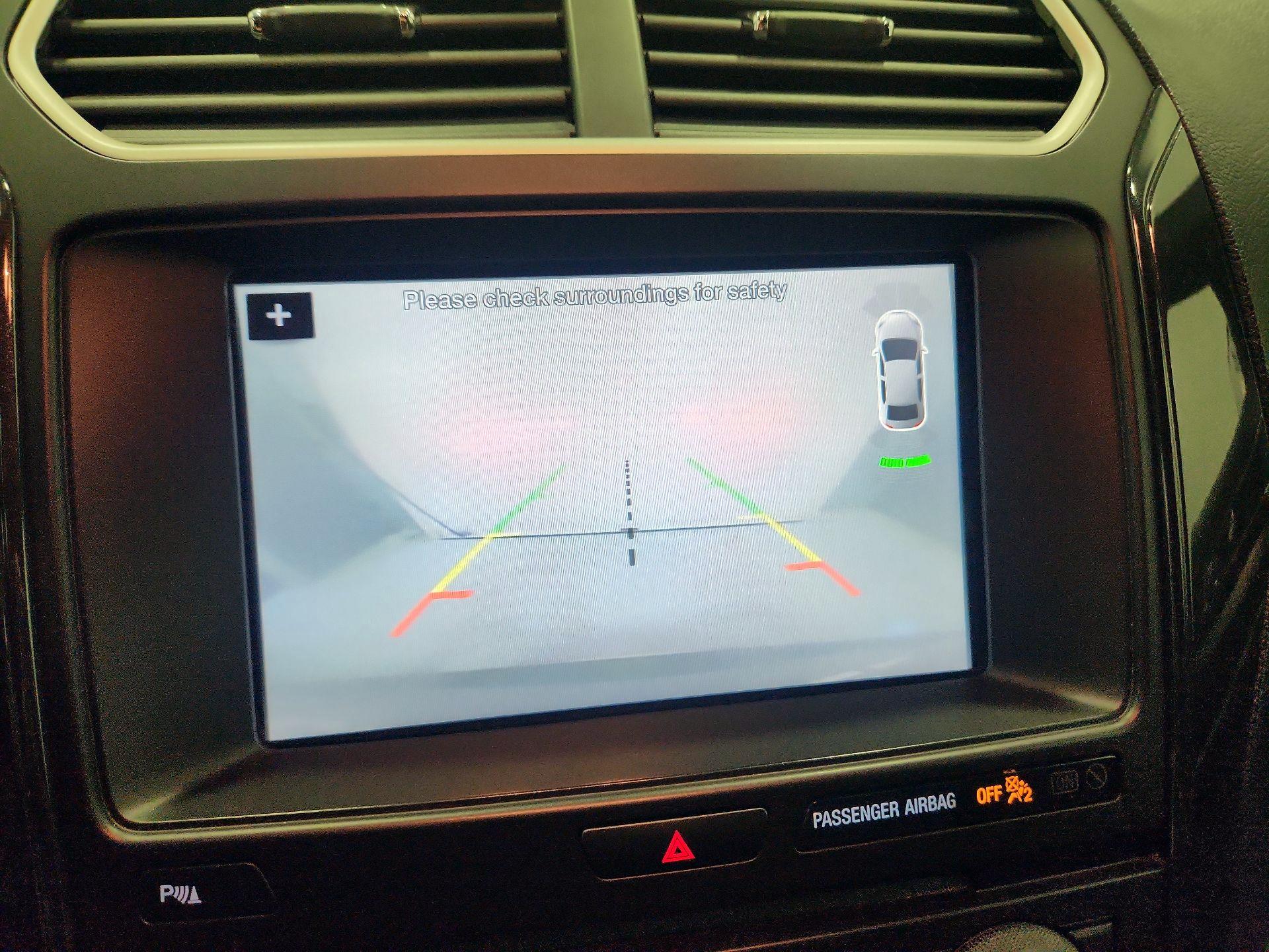 Thumbnail: 2017 Ford Explorer - 15