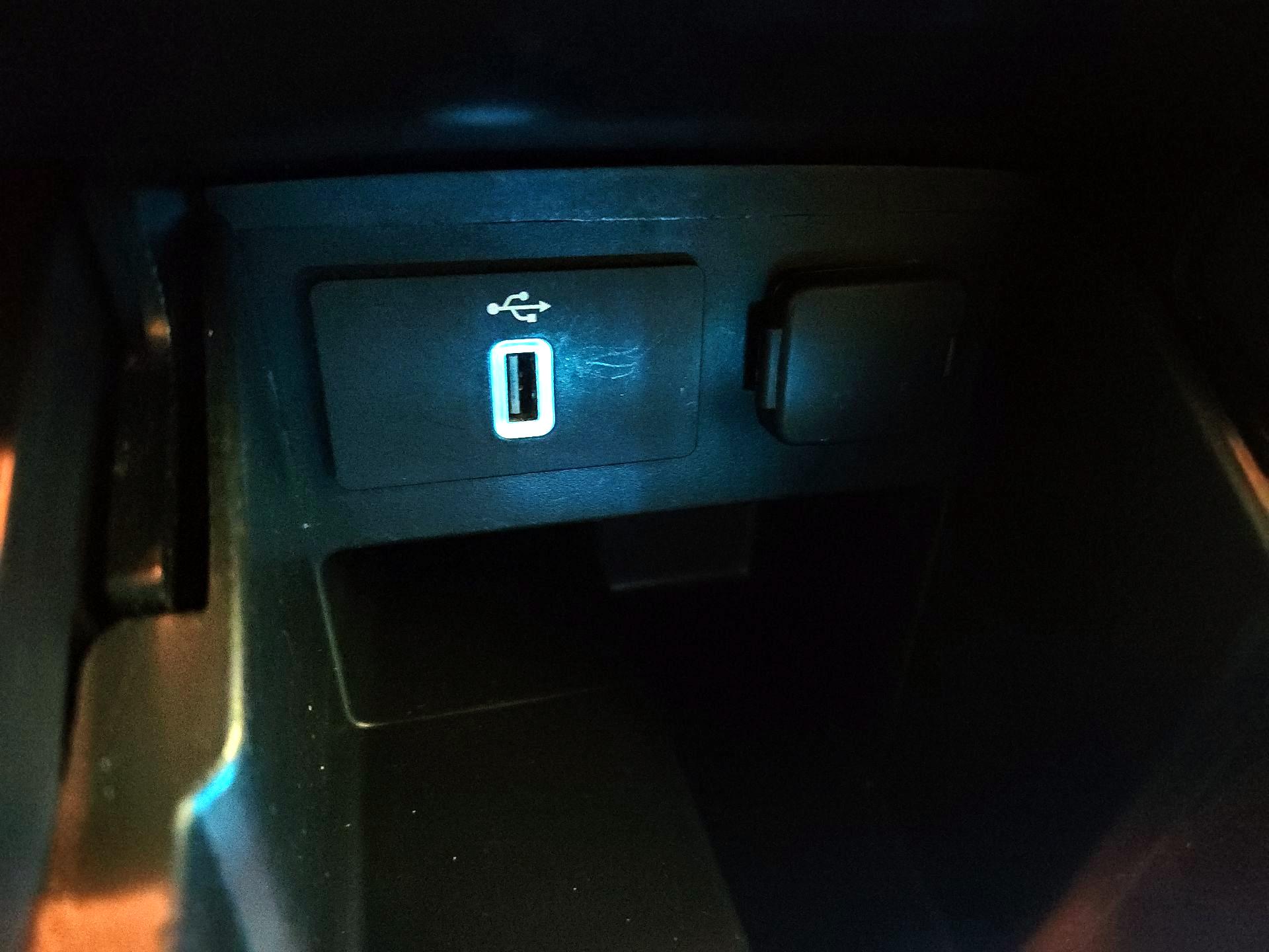 Thumbnail: 2017 Ford Explorer - 19