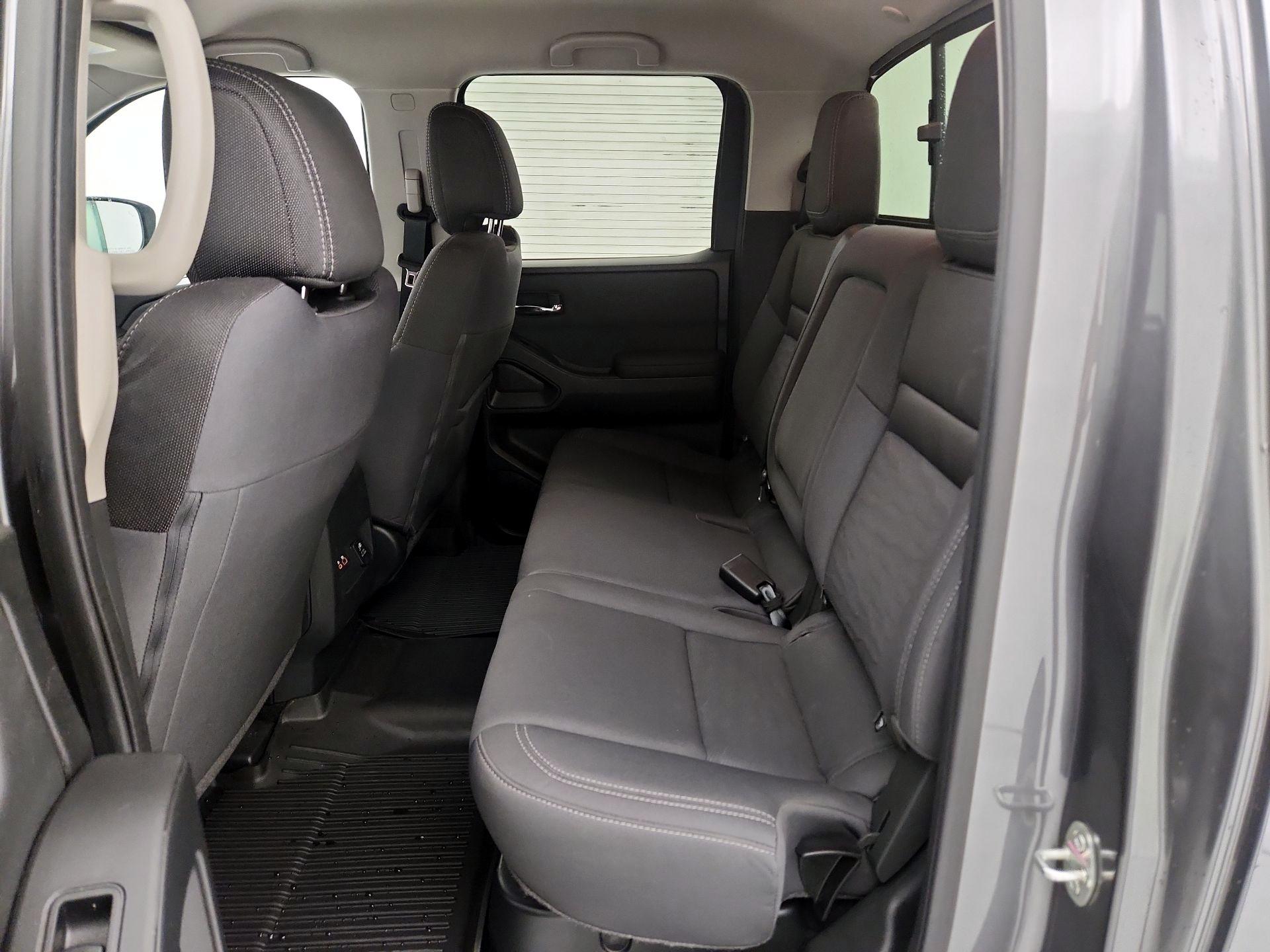 Thumbnail: 2024 Nissan Frontier - 19