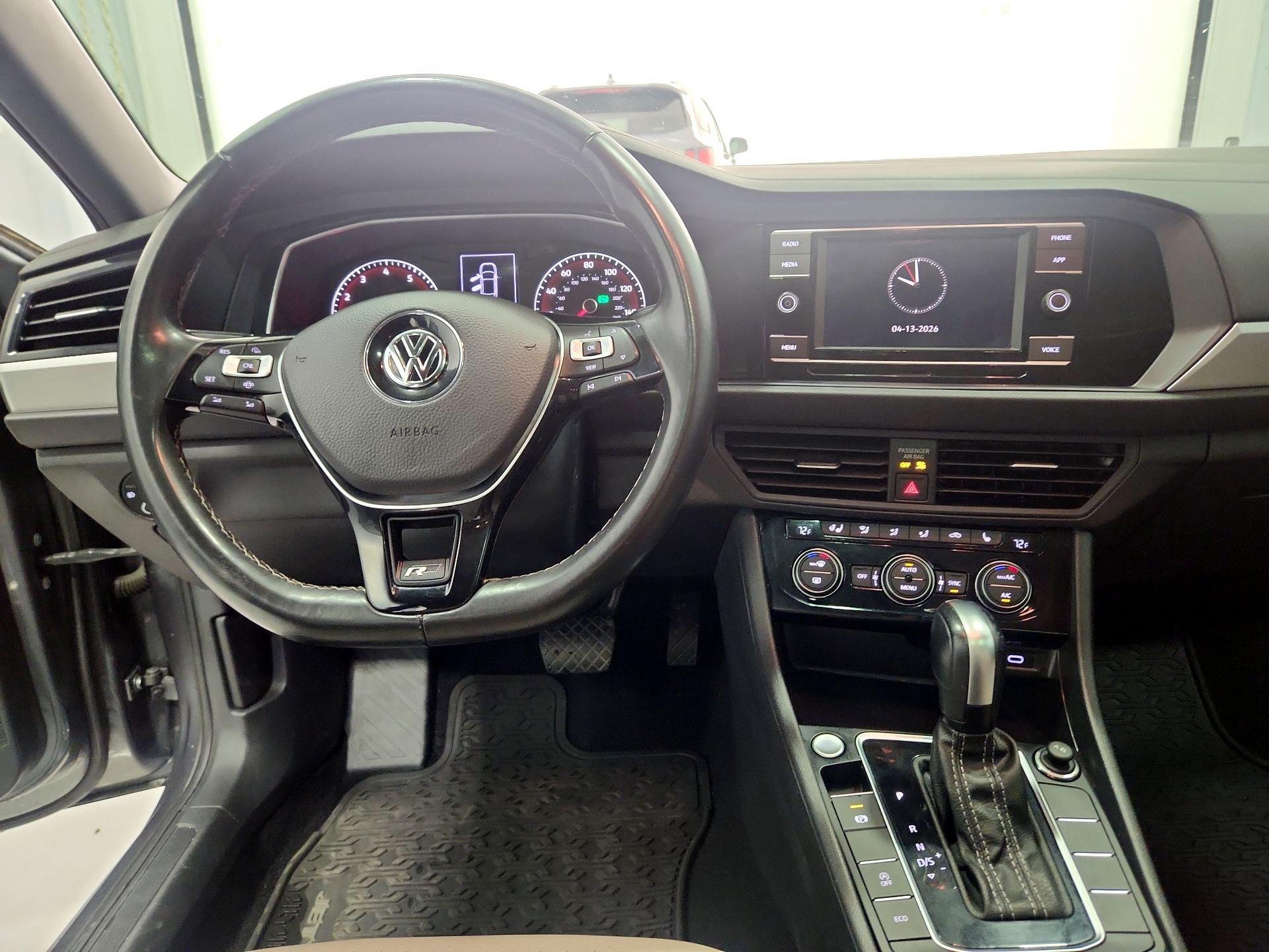 Thumbnail: 2021 Volkswagen Jetta - 9