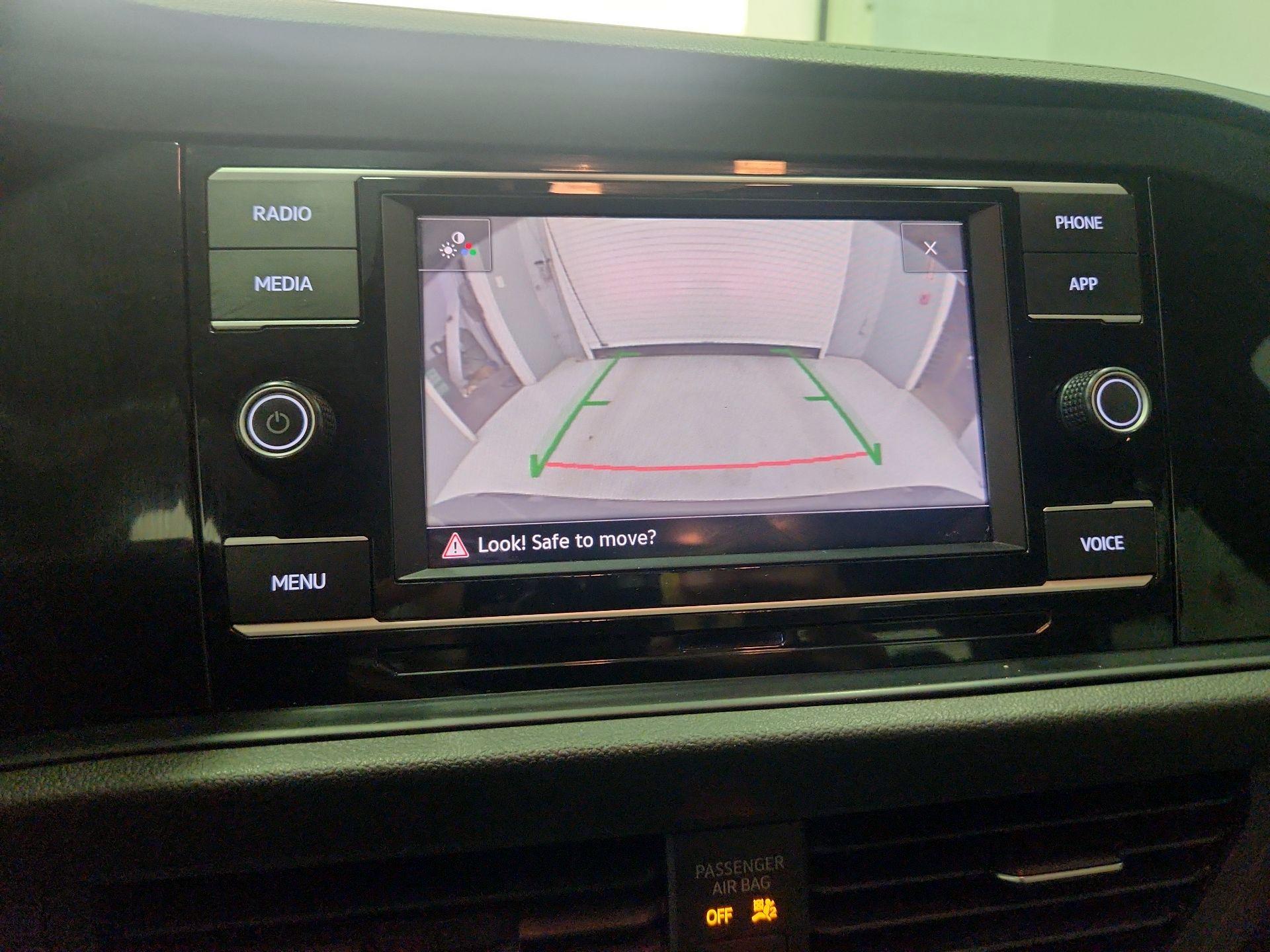 Thumbnail: 2021 Volkswagen Jetta - 14