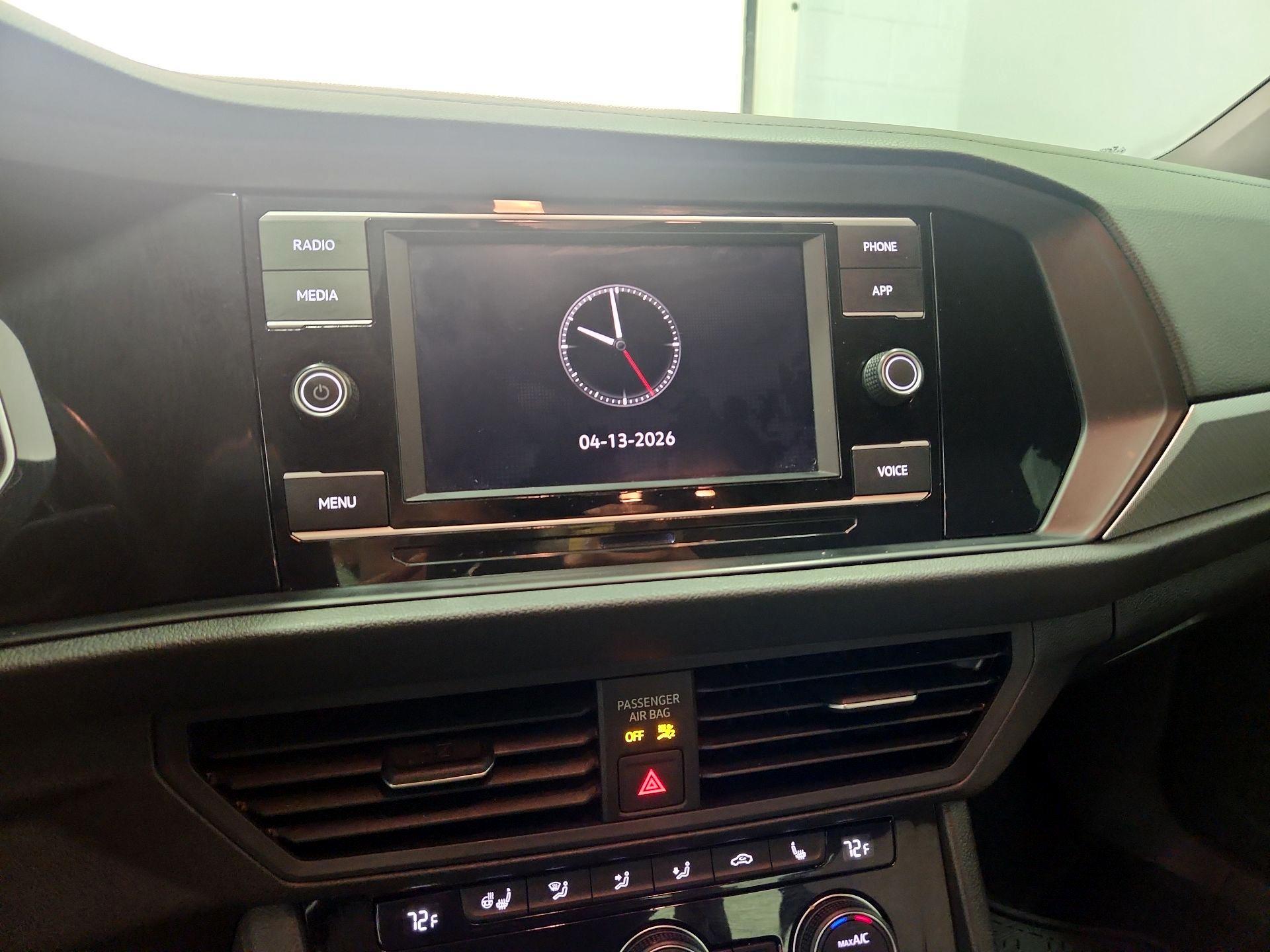 Thumbnail: 2021 Volkswagen Jetta - 15