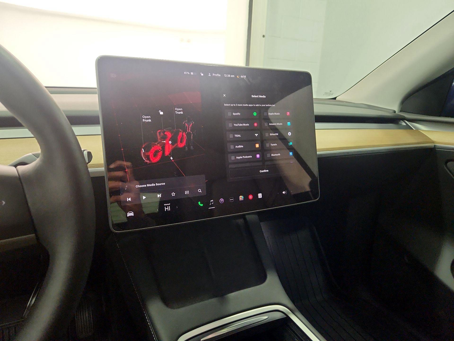 Thumbnail: 2023 Tesla Model Y - 14