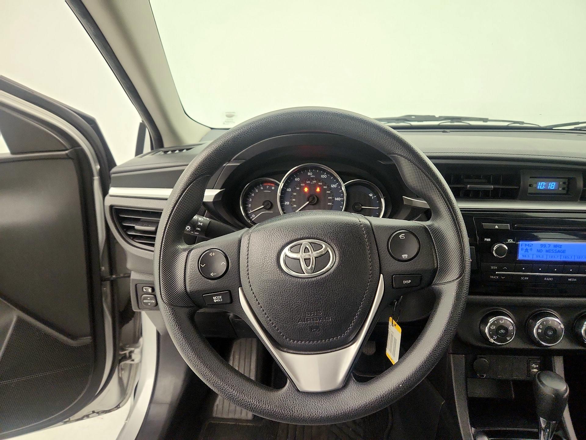Thumbnail: 2014 Toyota Corolla - 10