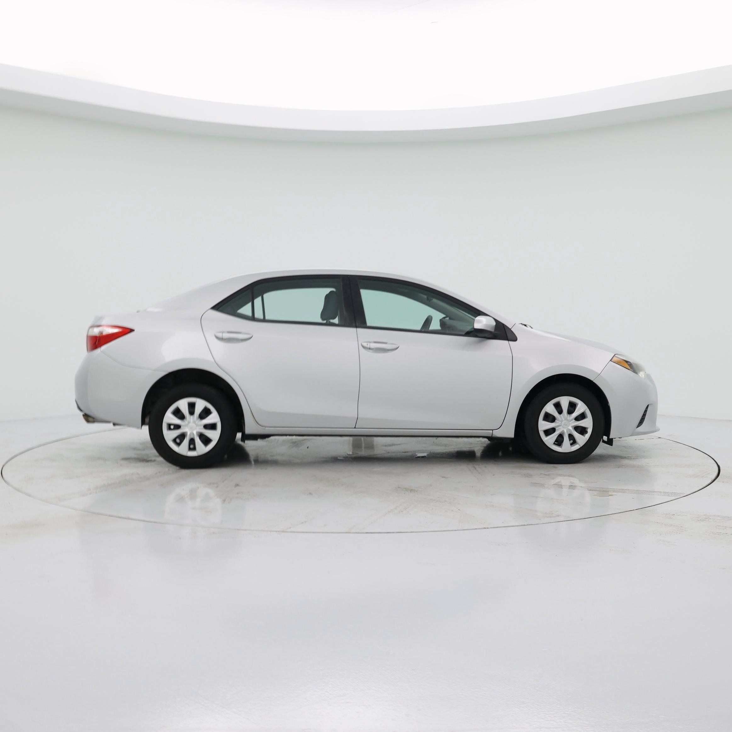 Thumbnail: 2014 Toyota Corolla - 7