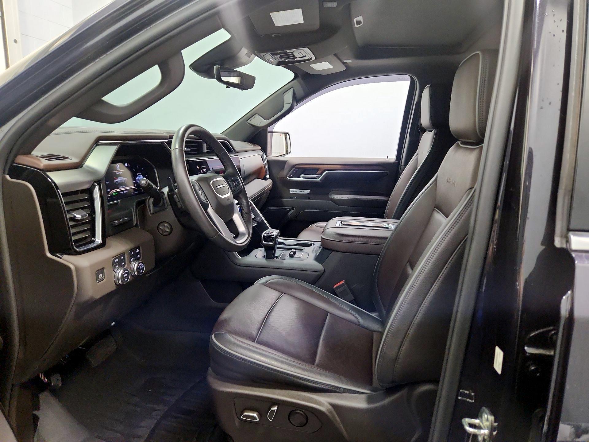 Thumbnail: 2022 GMC Sierra 1500 - 11