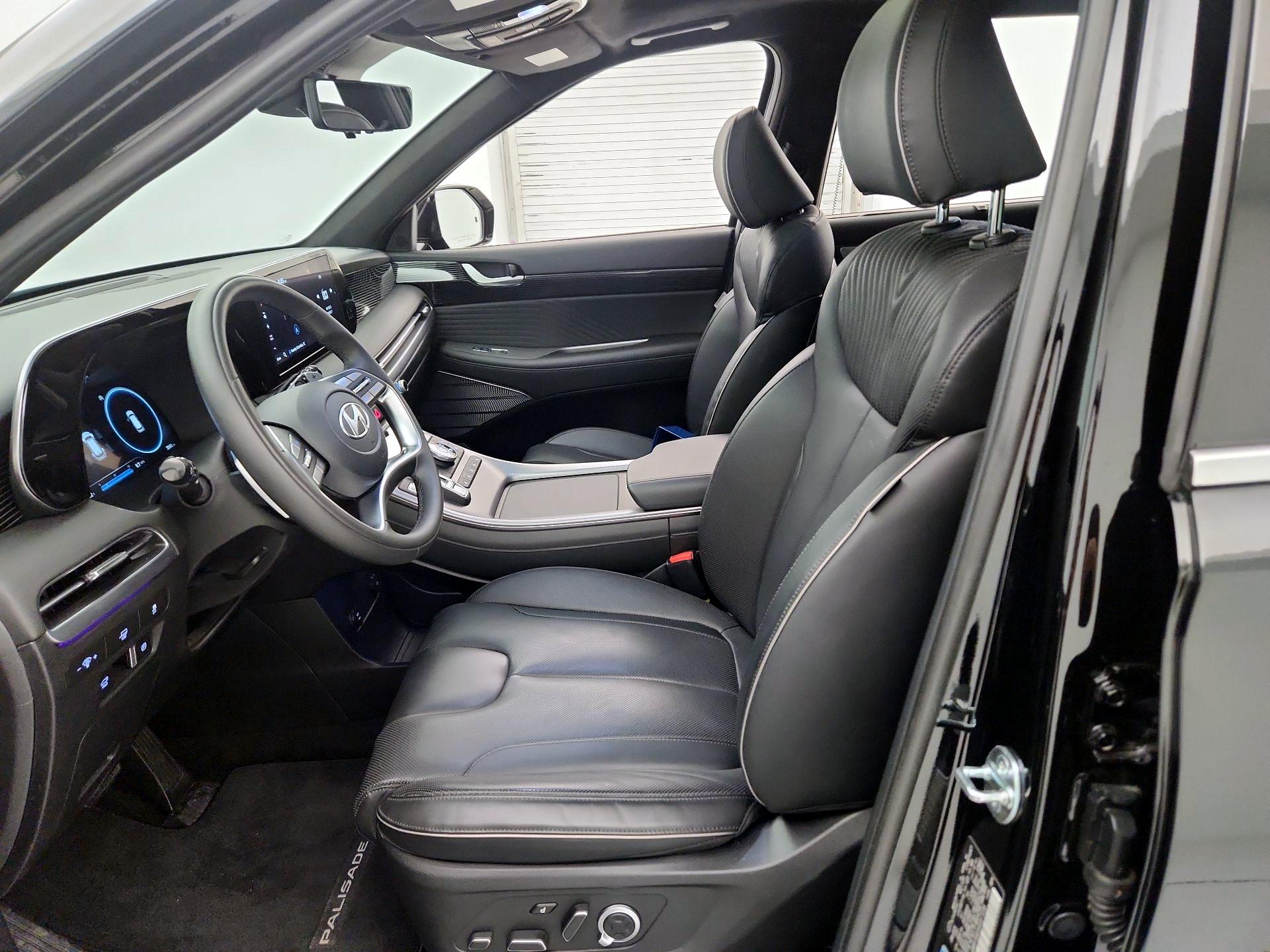 Thumbnail: 2025 Hyundai Palisade - 11