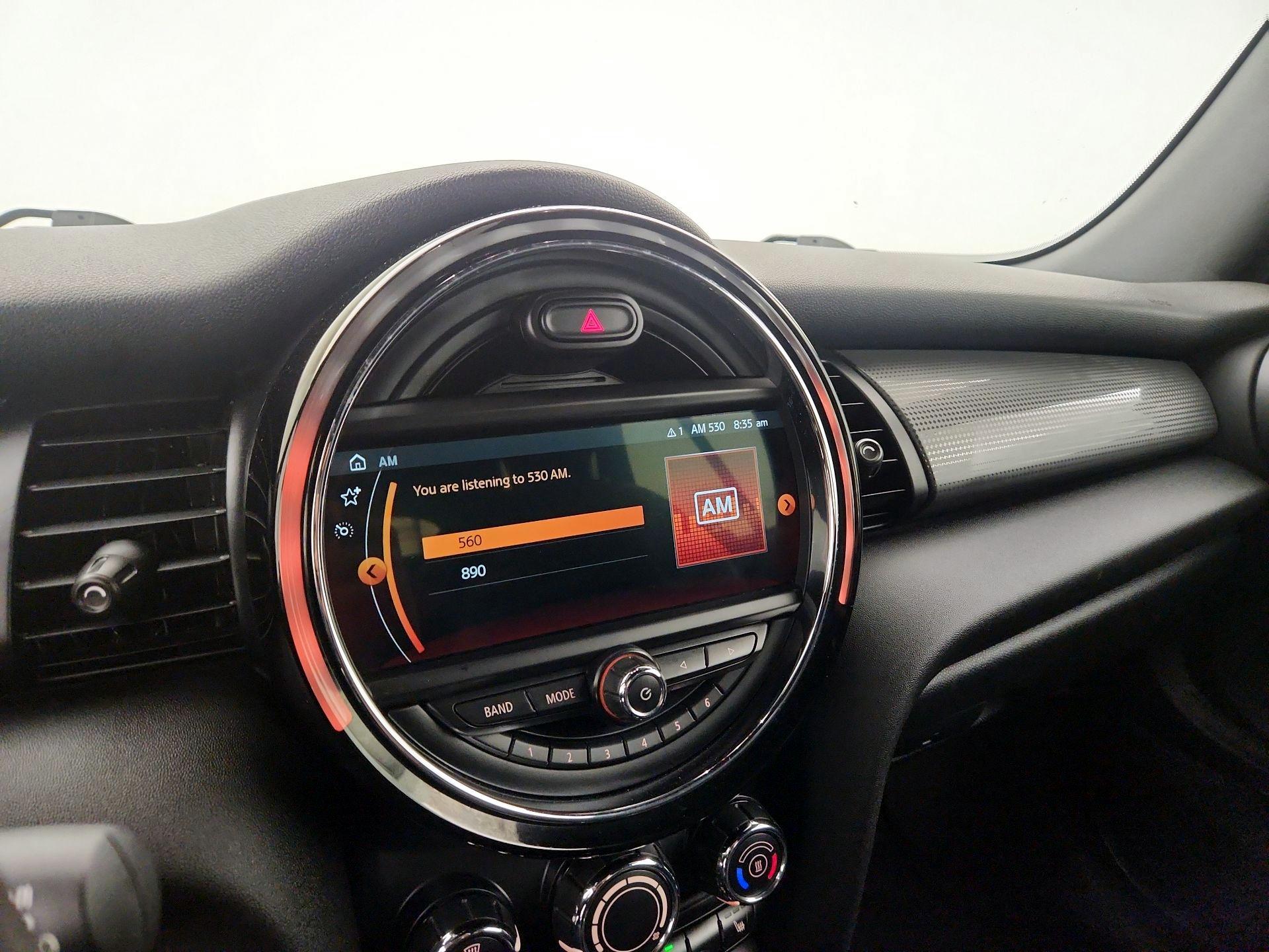 Thumbnail: 2019 MINI Cooper - 16