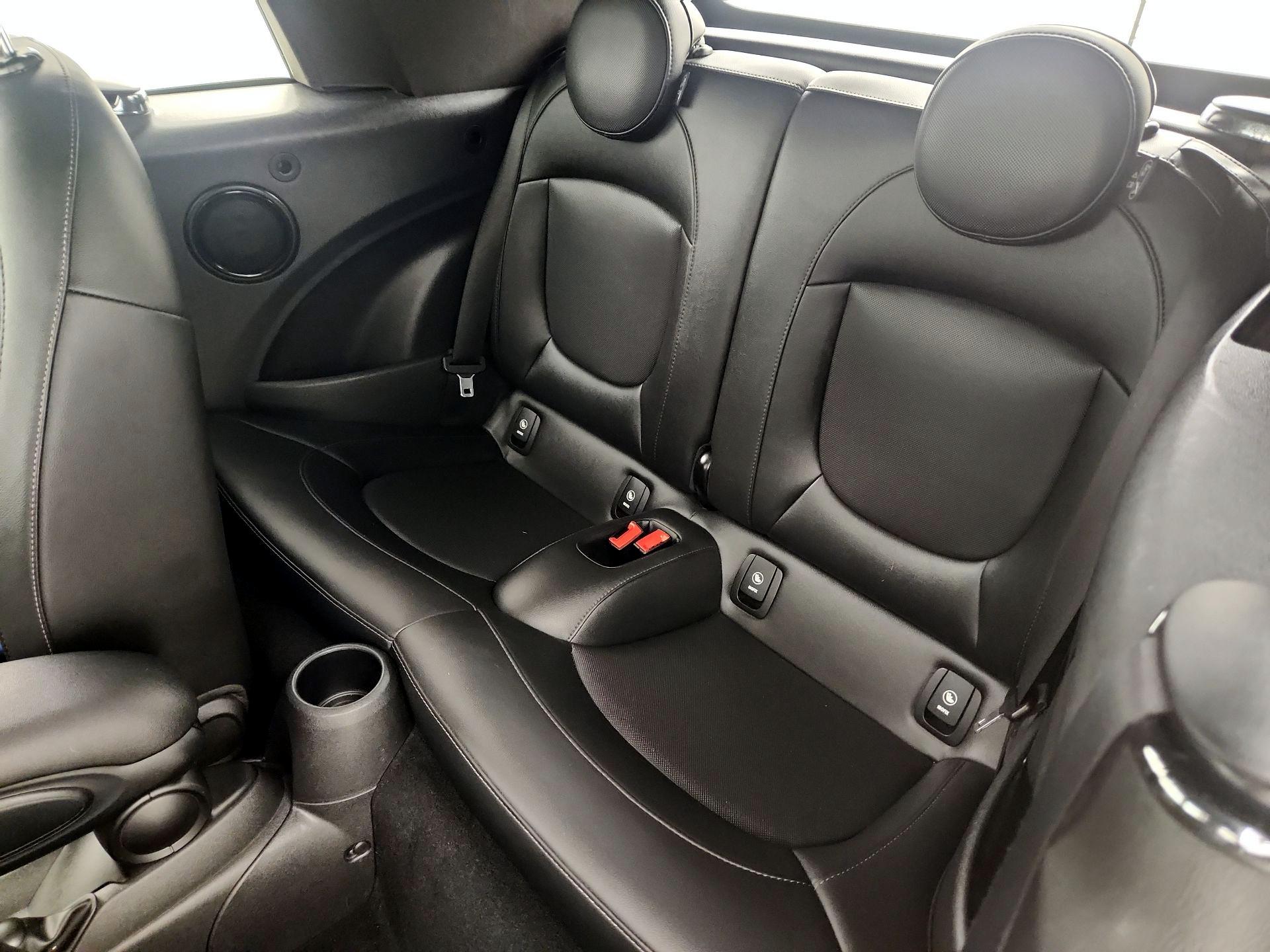 Thumbnail: 2019 MINI Cooper - 20