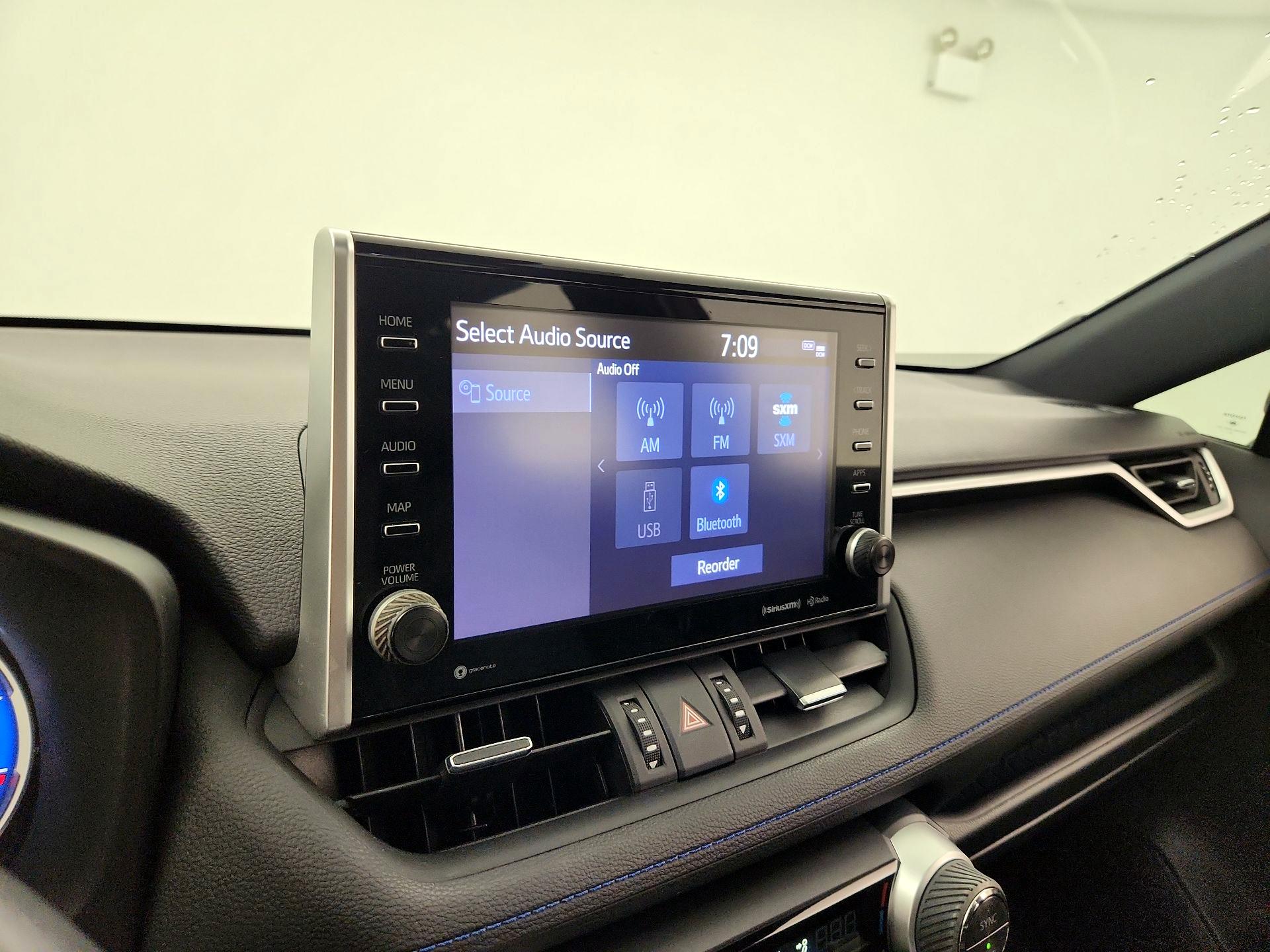 Thumbnail: 2022 Toyota RAV4 - 15