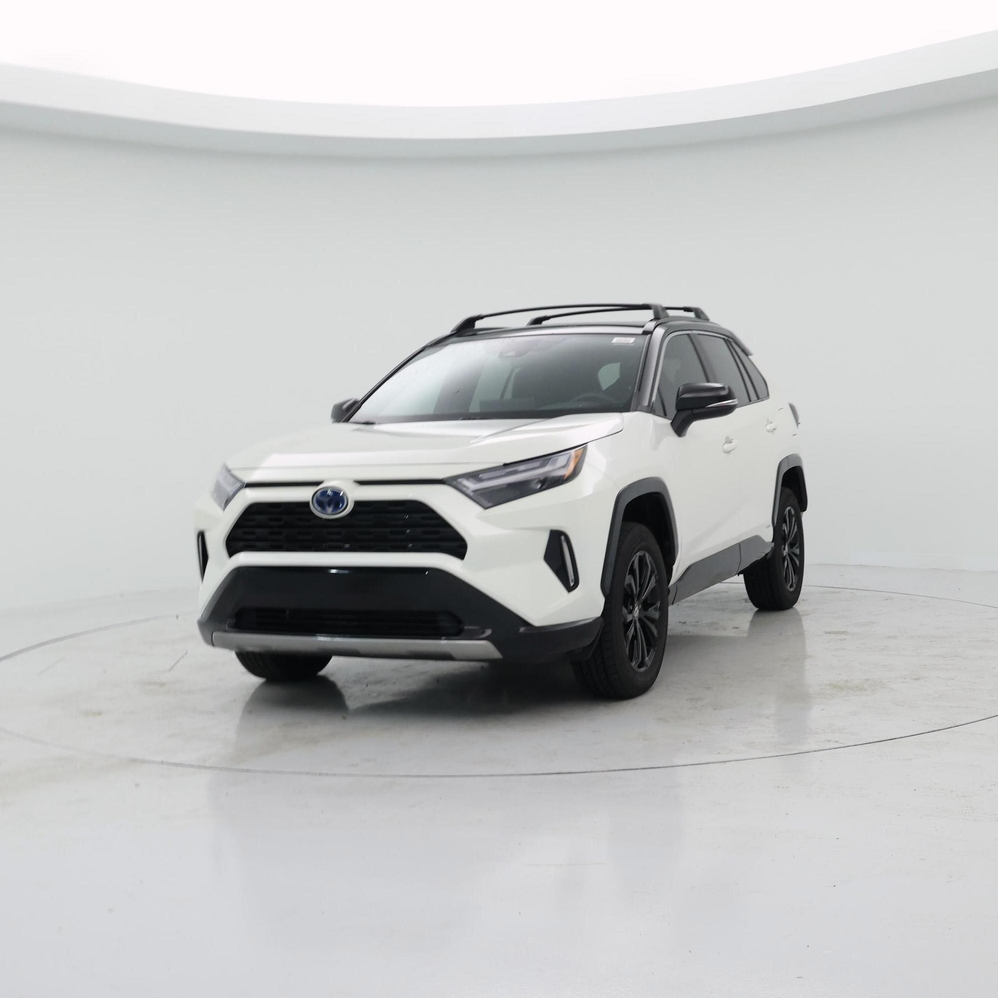 Thumbnail: 2022 Toyota RAV4 - 4