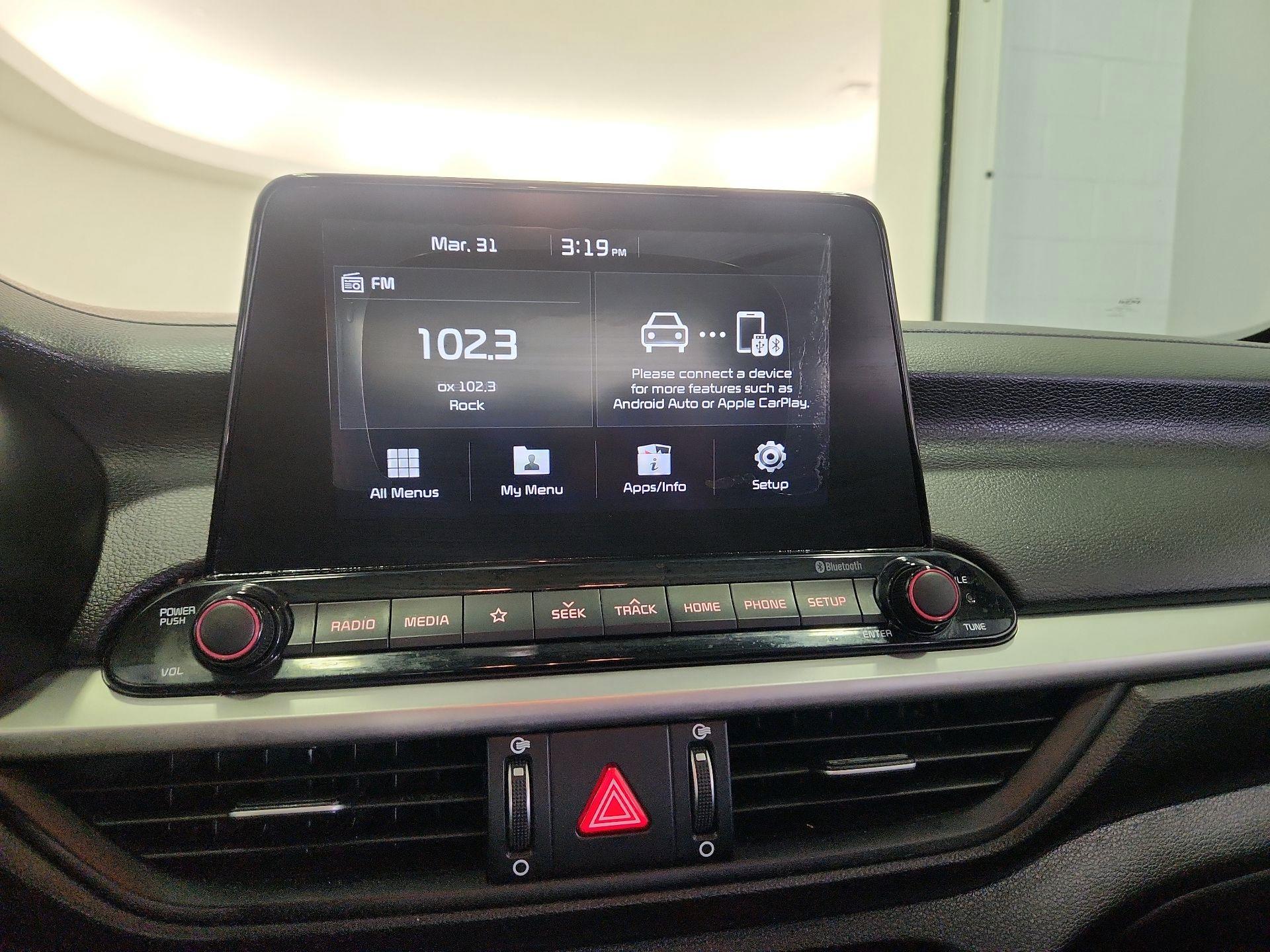 Thumbnail: 2019 Kia Forte - 15