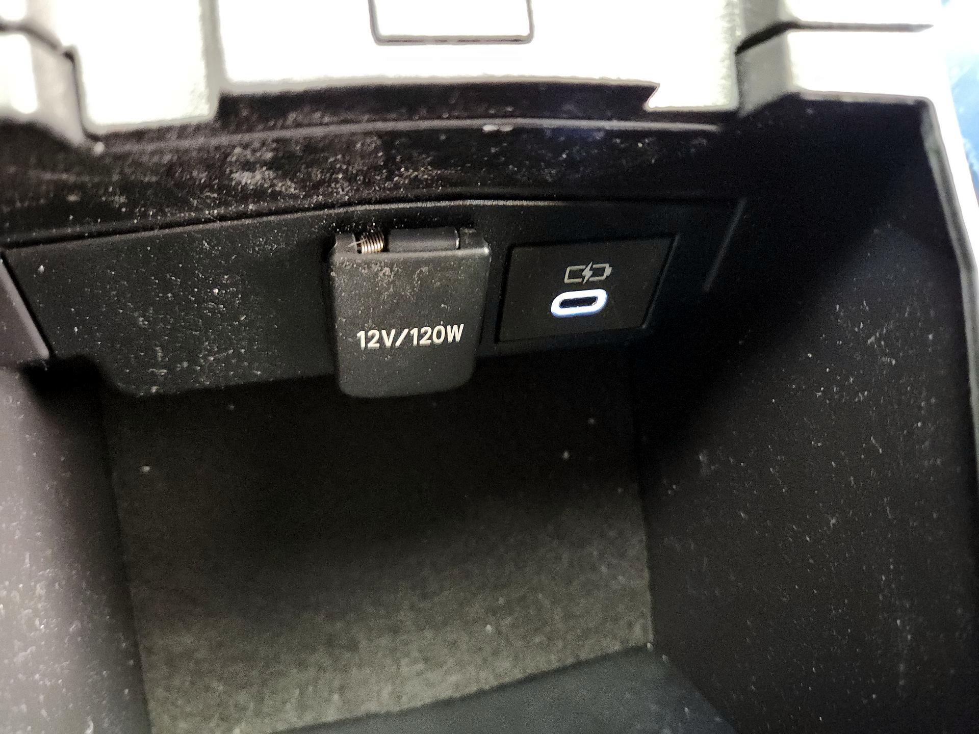 Thumbnail: 2026 Toyota Corolla - 19