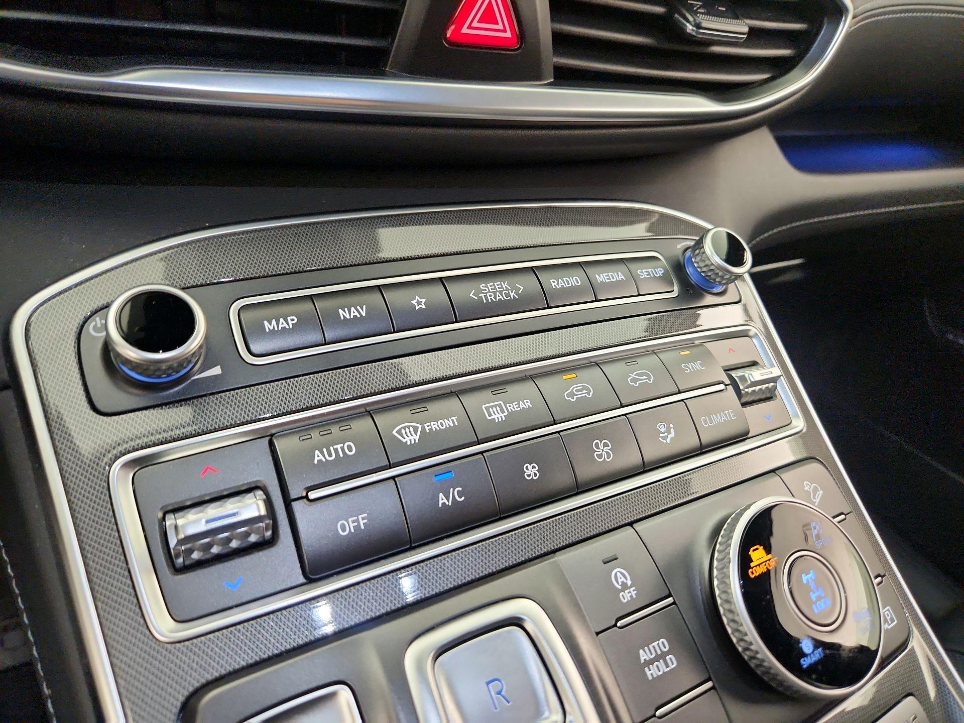 Thumbnail: 2021 Hyundai Santa Fe - 17