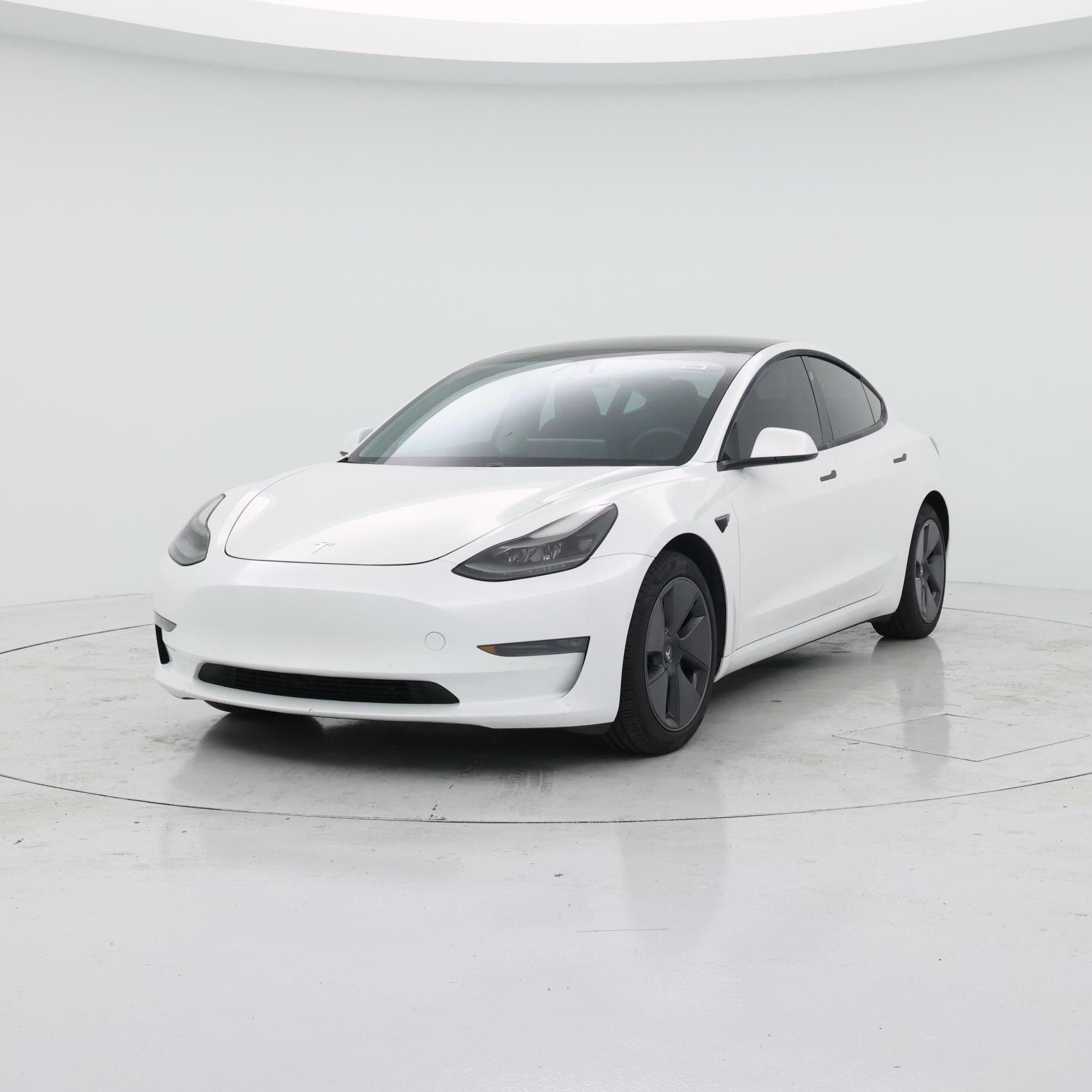 Thumbnail: 2021 Tesla Model 3 - 4