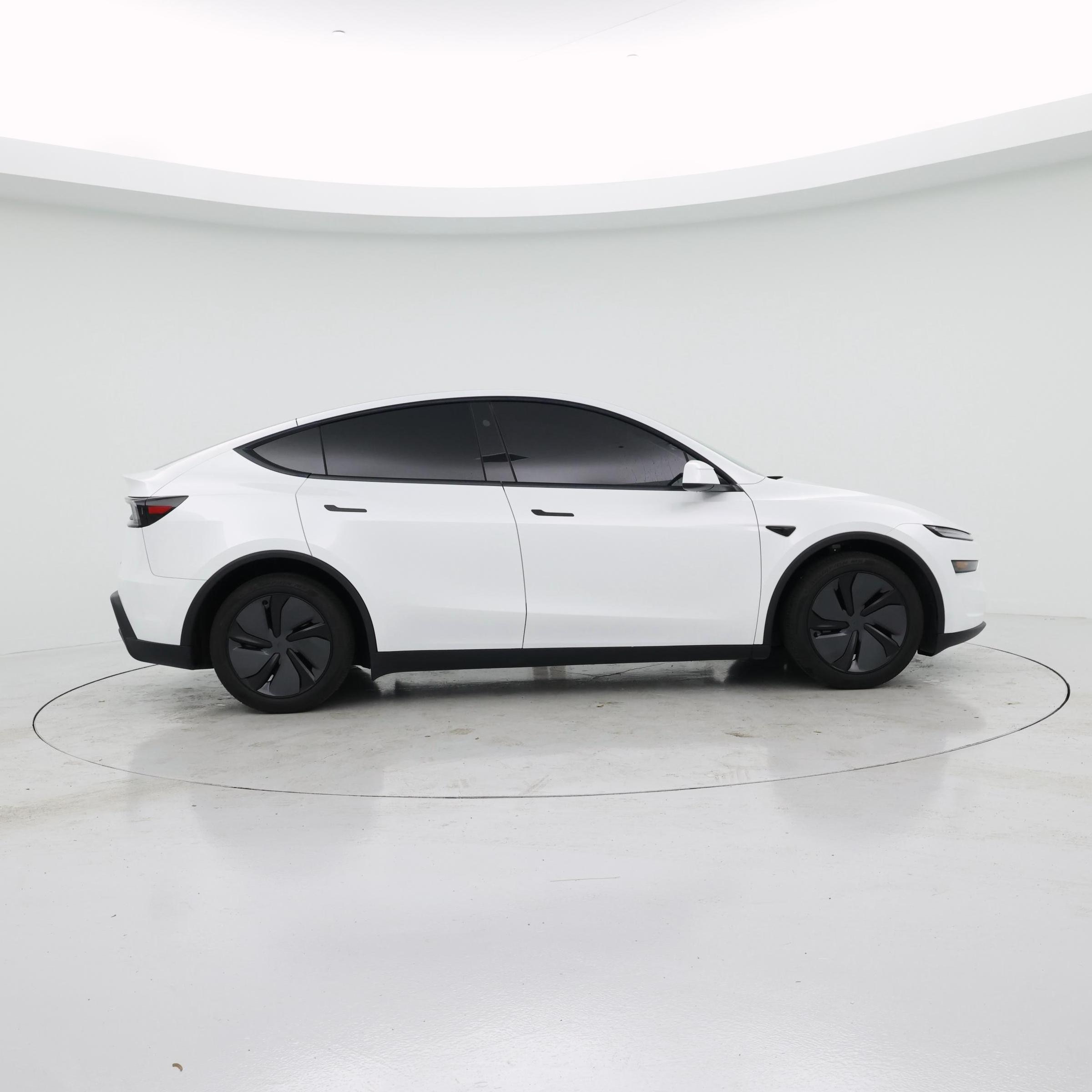 Thumbnail: 2026 Tesla Model Y - 7