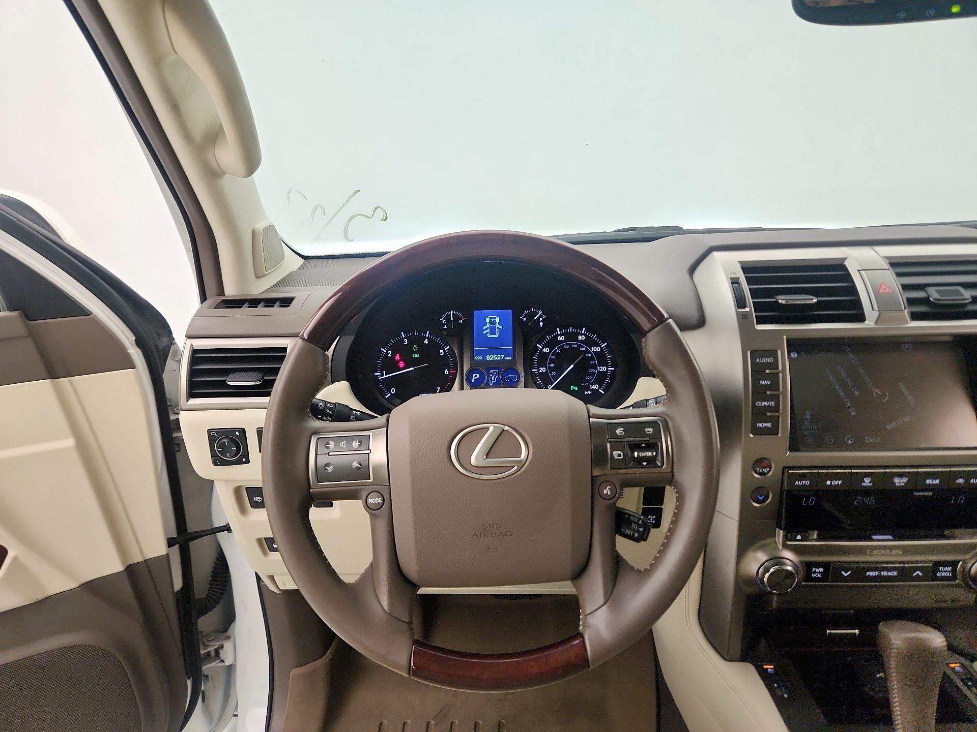 Thumbnail: 2015 Lexus GX - 10