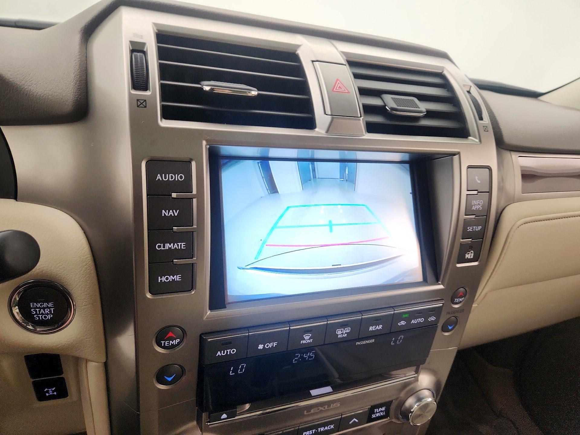 Thumbnail: 2015 Lexus GX - 15