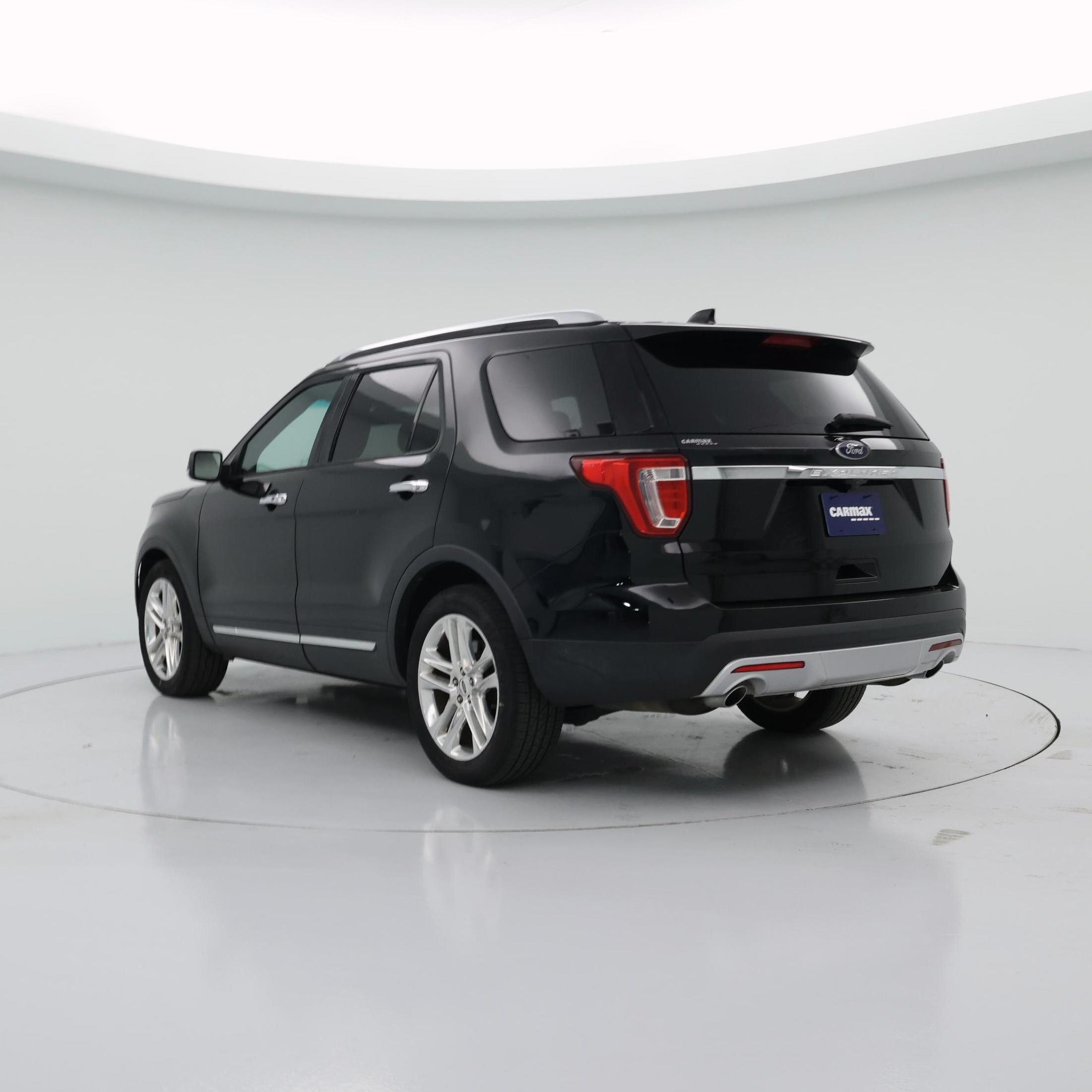 Thumbnail: 2016 Ford Explorer - 2