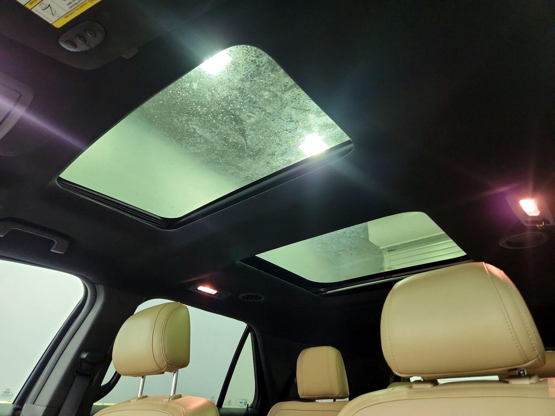 Thumbnail: 2016 Ford Explorer - 19