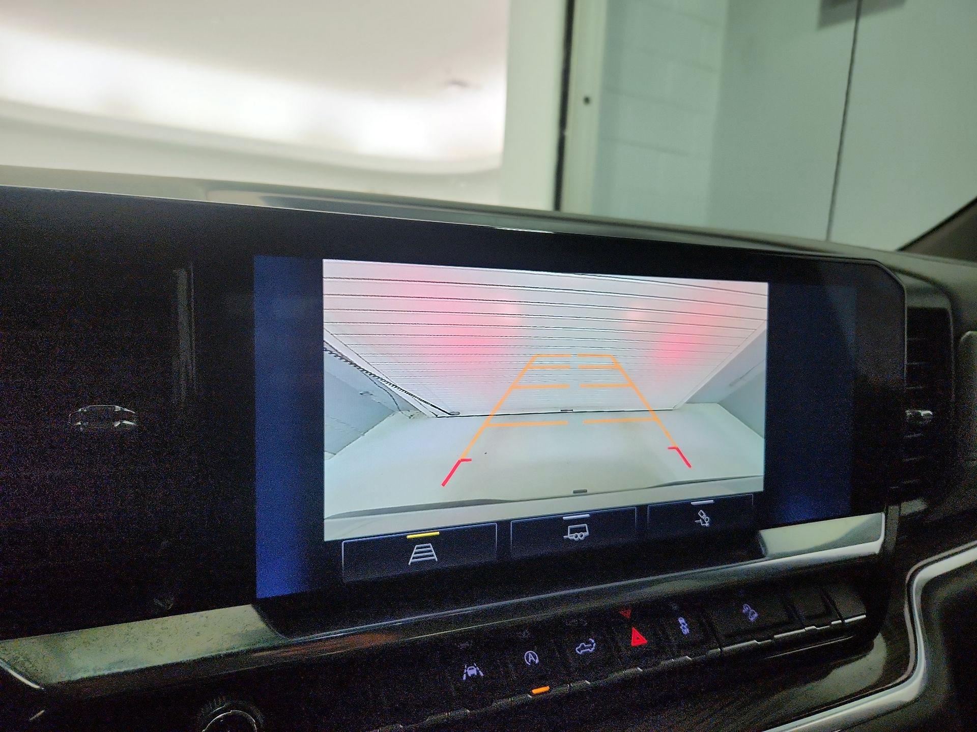 Thumbnail: 2025 Chevrolet Silverado 1500 - 14