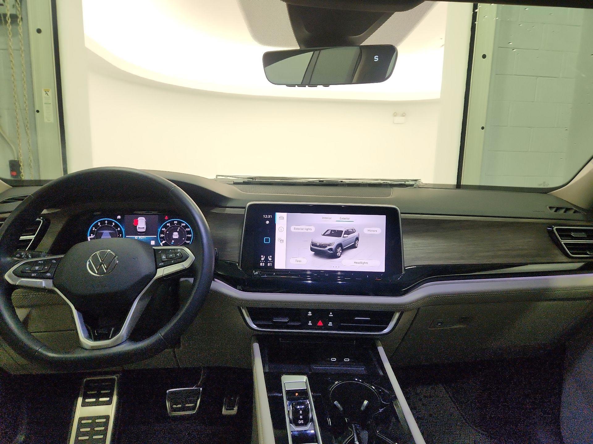 Thumbnail: 2024 Volkswagen Atlas - 9