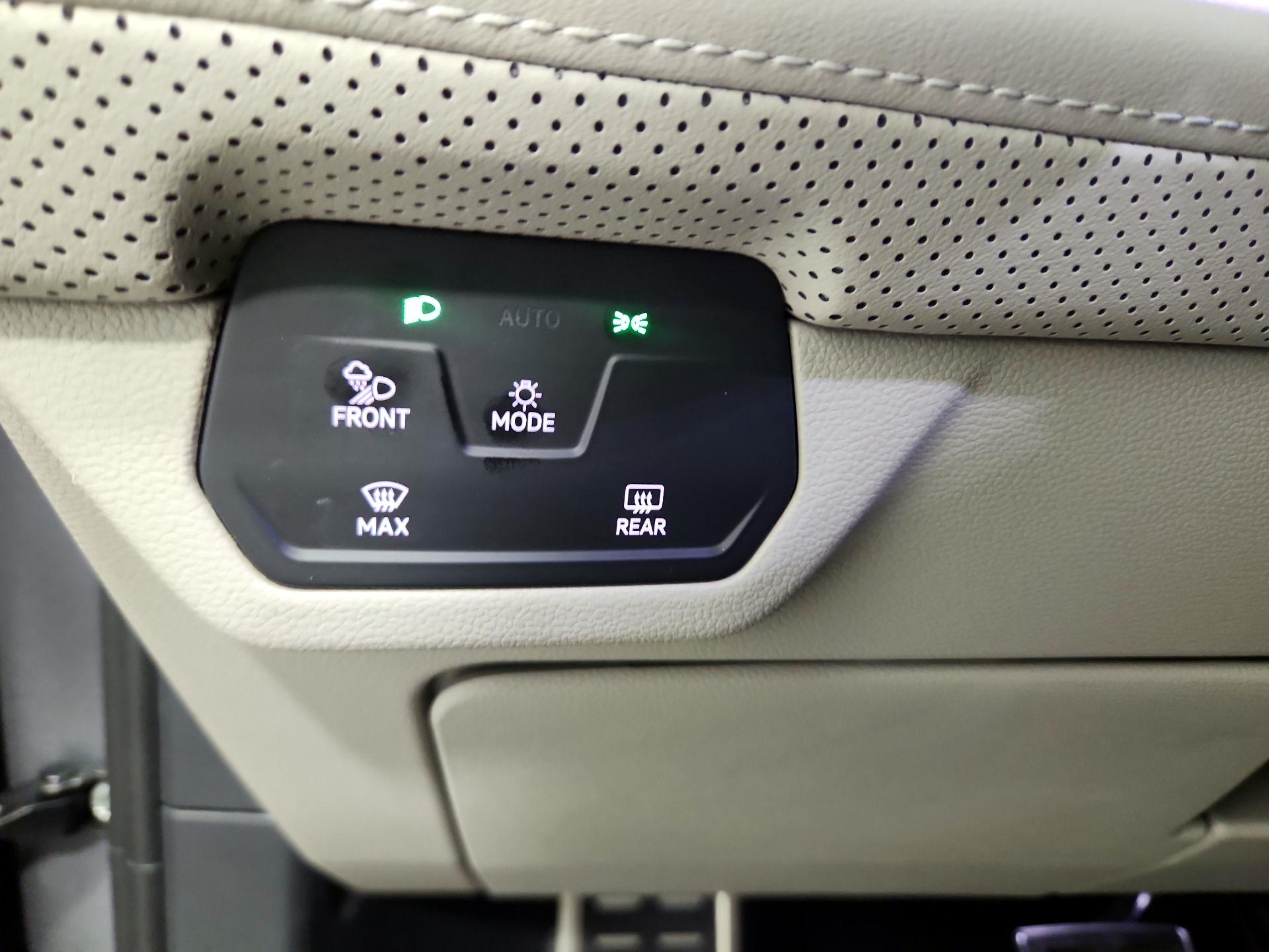 Thumbnail: 2024 Volkswagen Atlas - 13