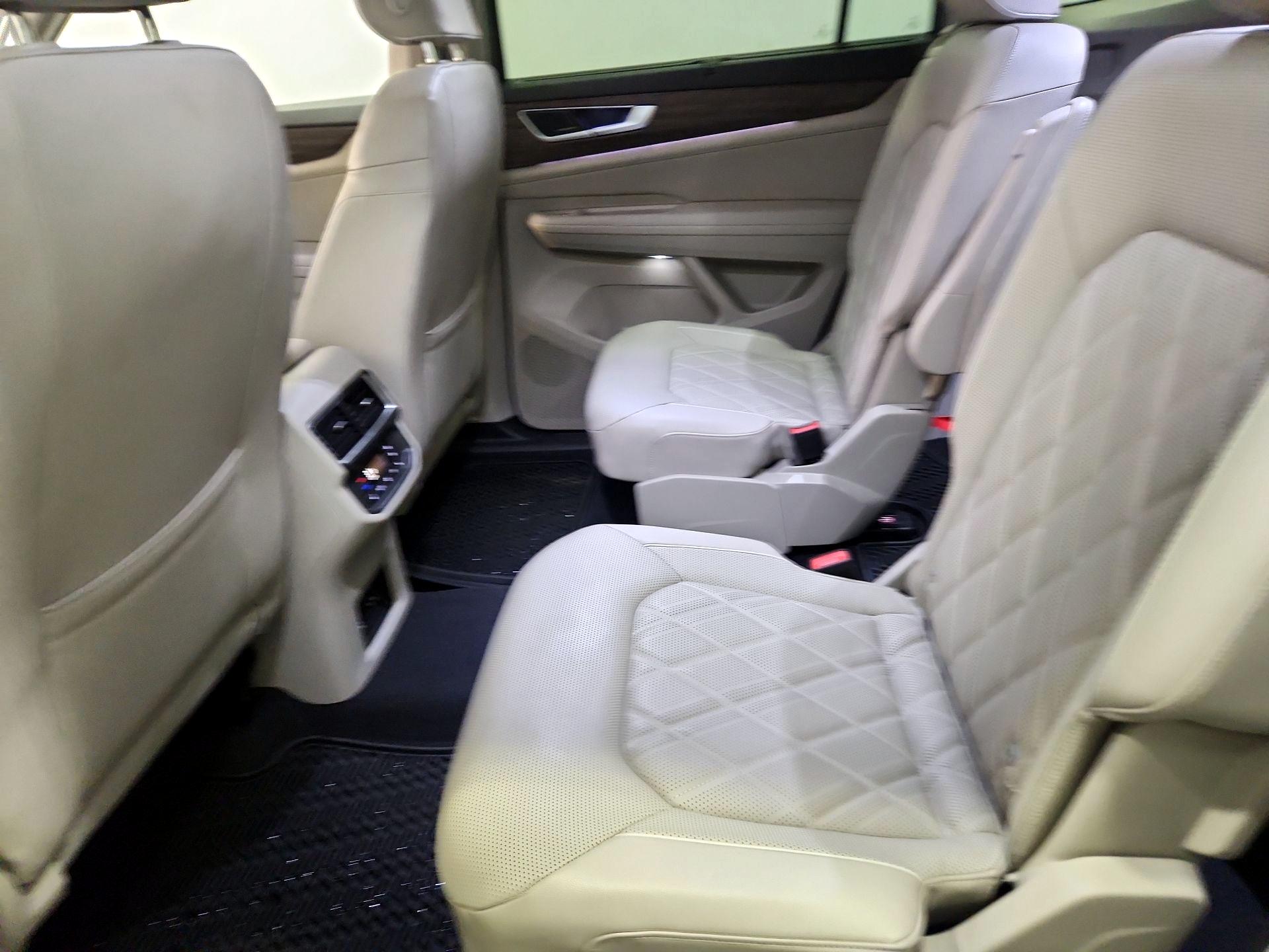 Thumbnail: 2024 Volkswagen Atlas - 19