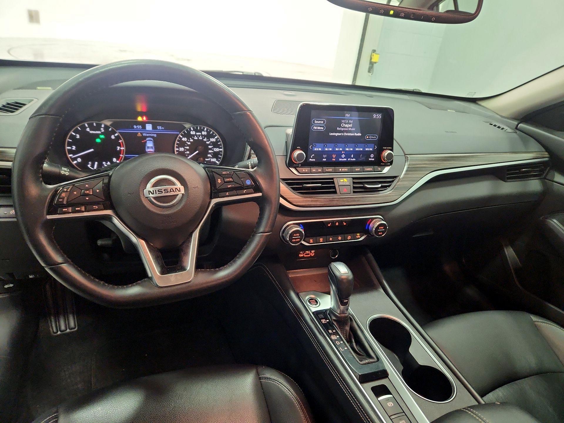 Thumbnail: 2019 Nissan Altima - 9