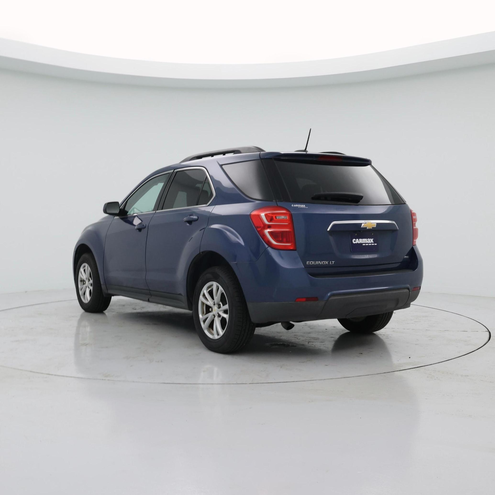 Thumbnail: 2017 Chevrolet Equinox - 2