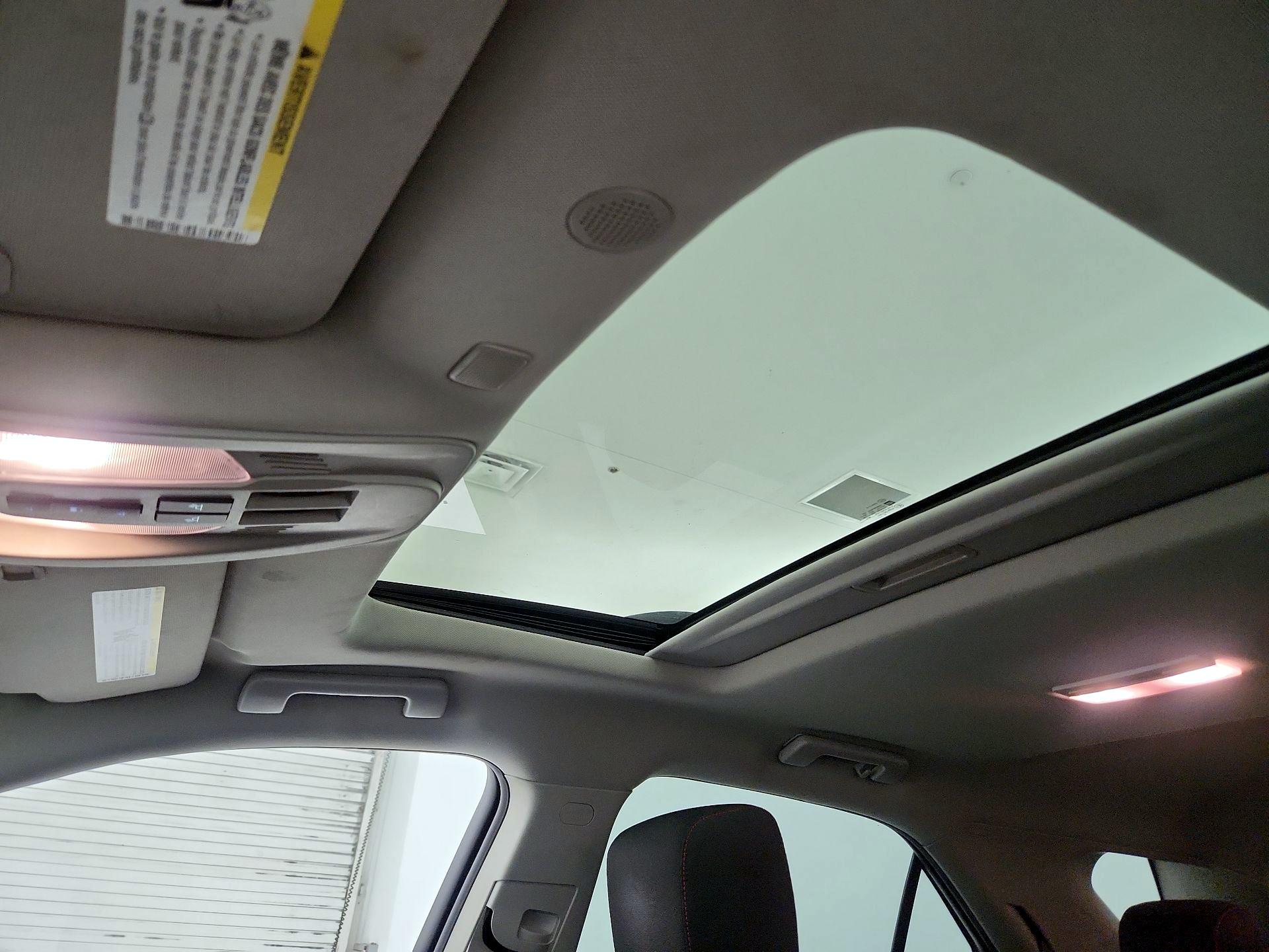 Thumbnail: 2017 Chevrolet Equinox - 19