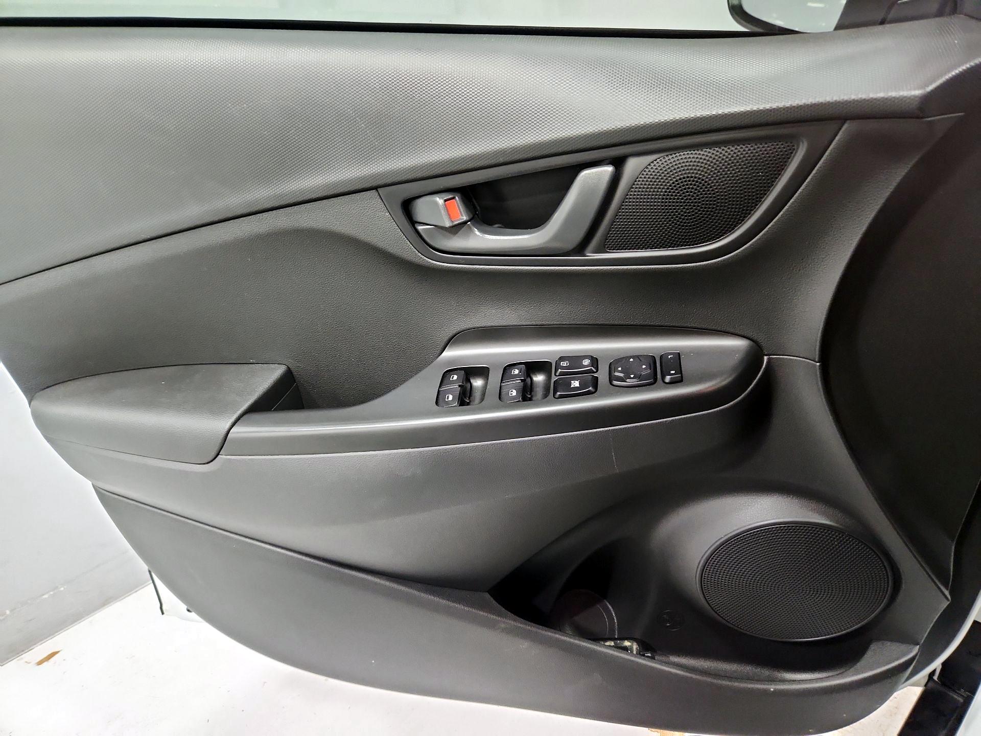 Thumbnail: 2023 Hyundai Kona - 12