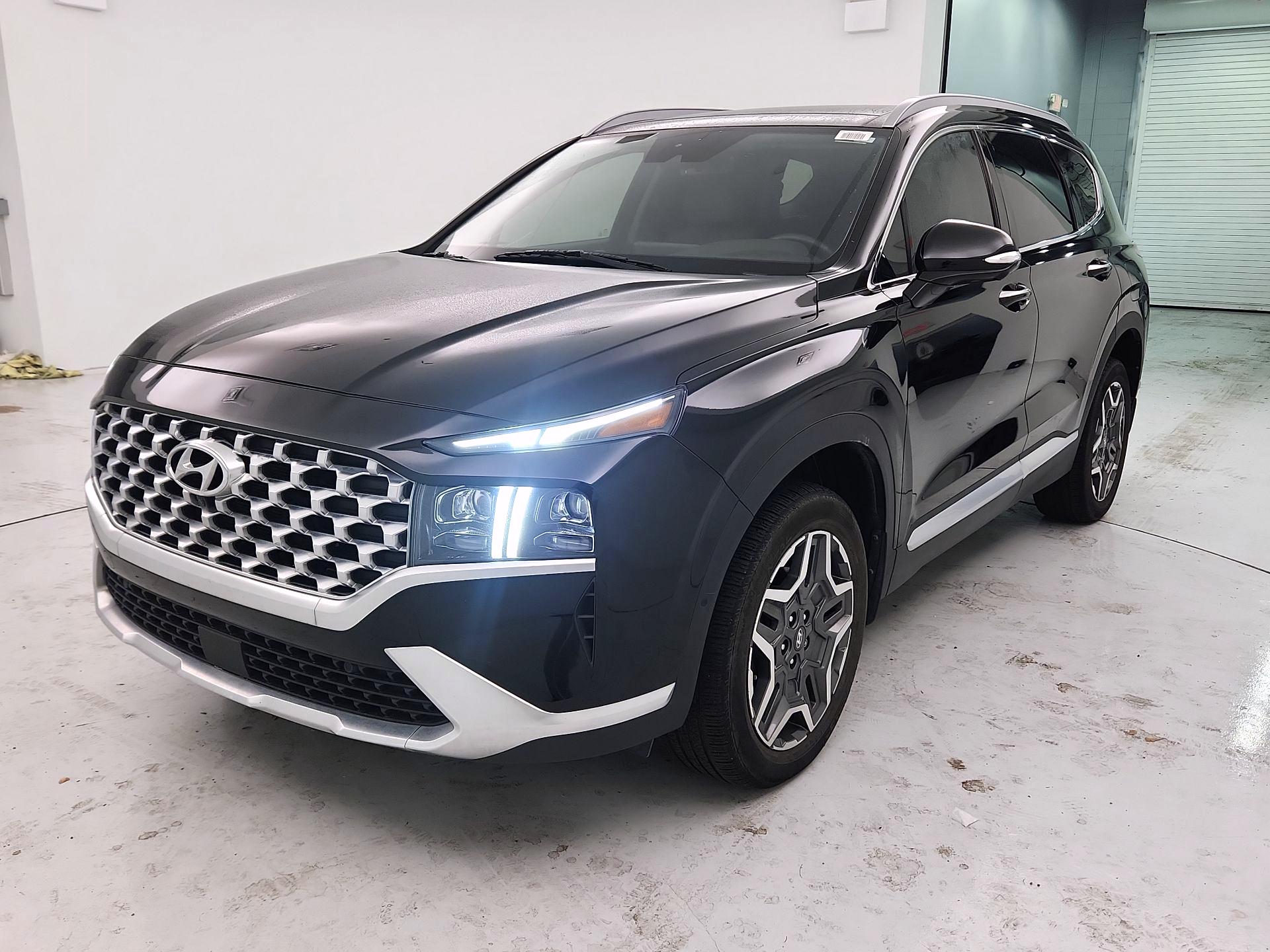 Thumbnail: 2022 Hyundai Santa Fe - 3