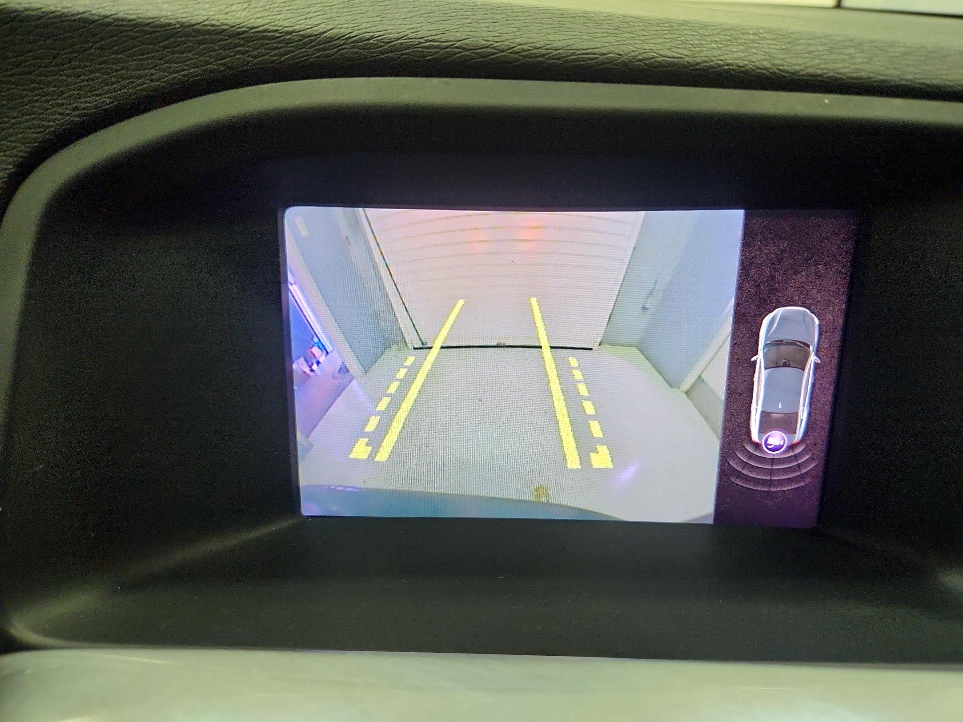 Thumbnail: 2018 Volvo S60 - 14