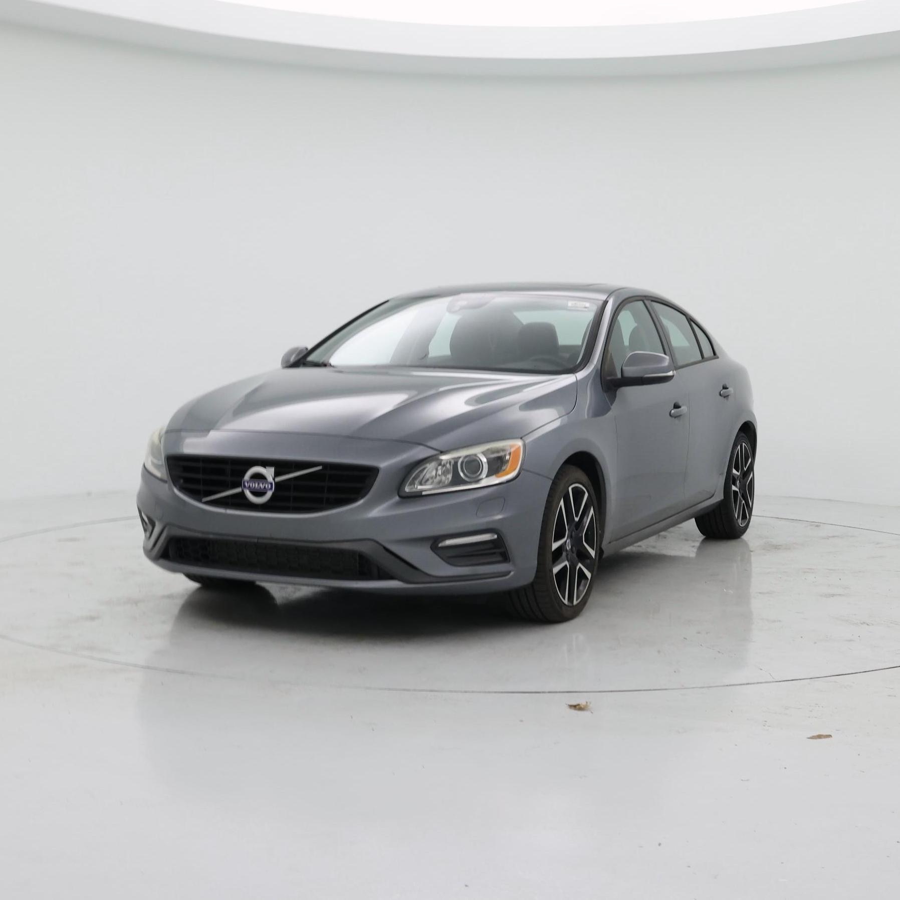 Thumbnail: 2018 Volvo S60 - 4
