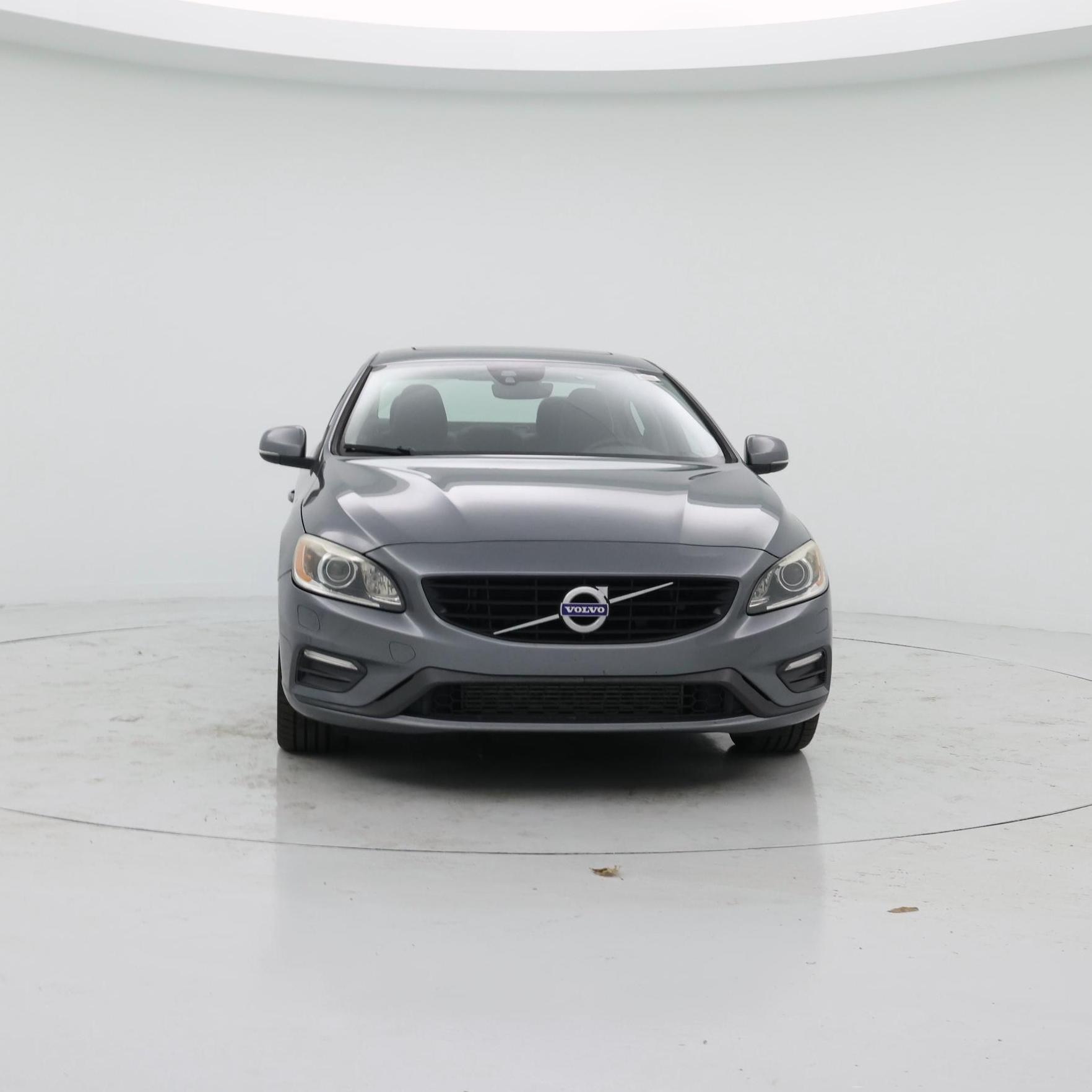 Thumbnail: 2018 Volvo S60 - 5