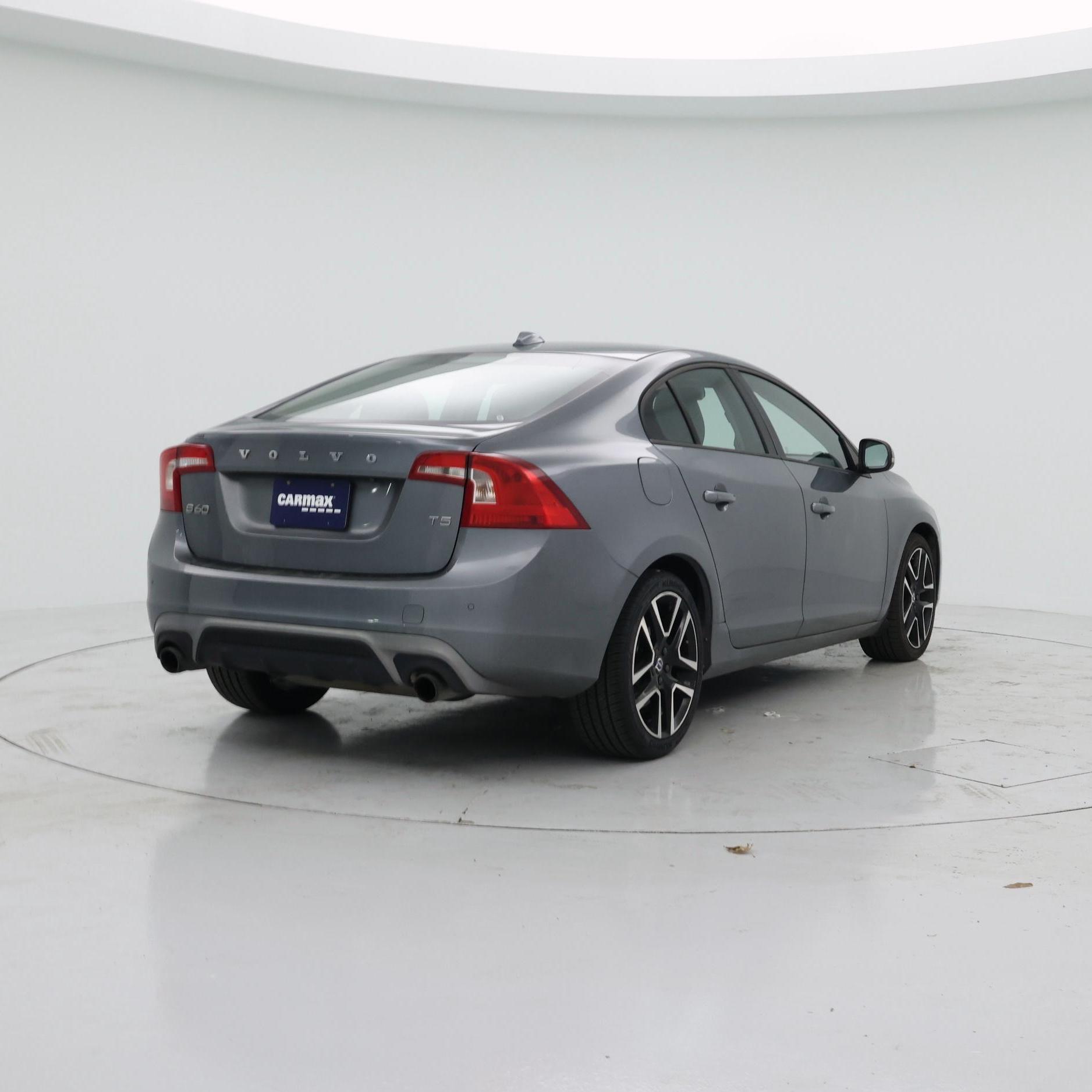Thumbnail: 2018 Volvo S60 - 8