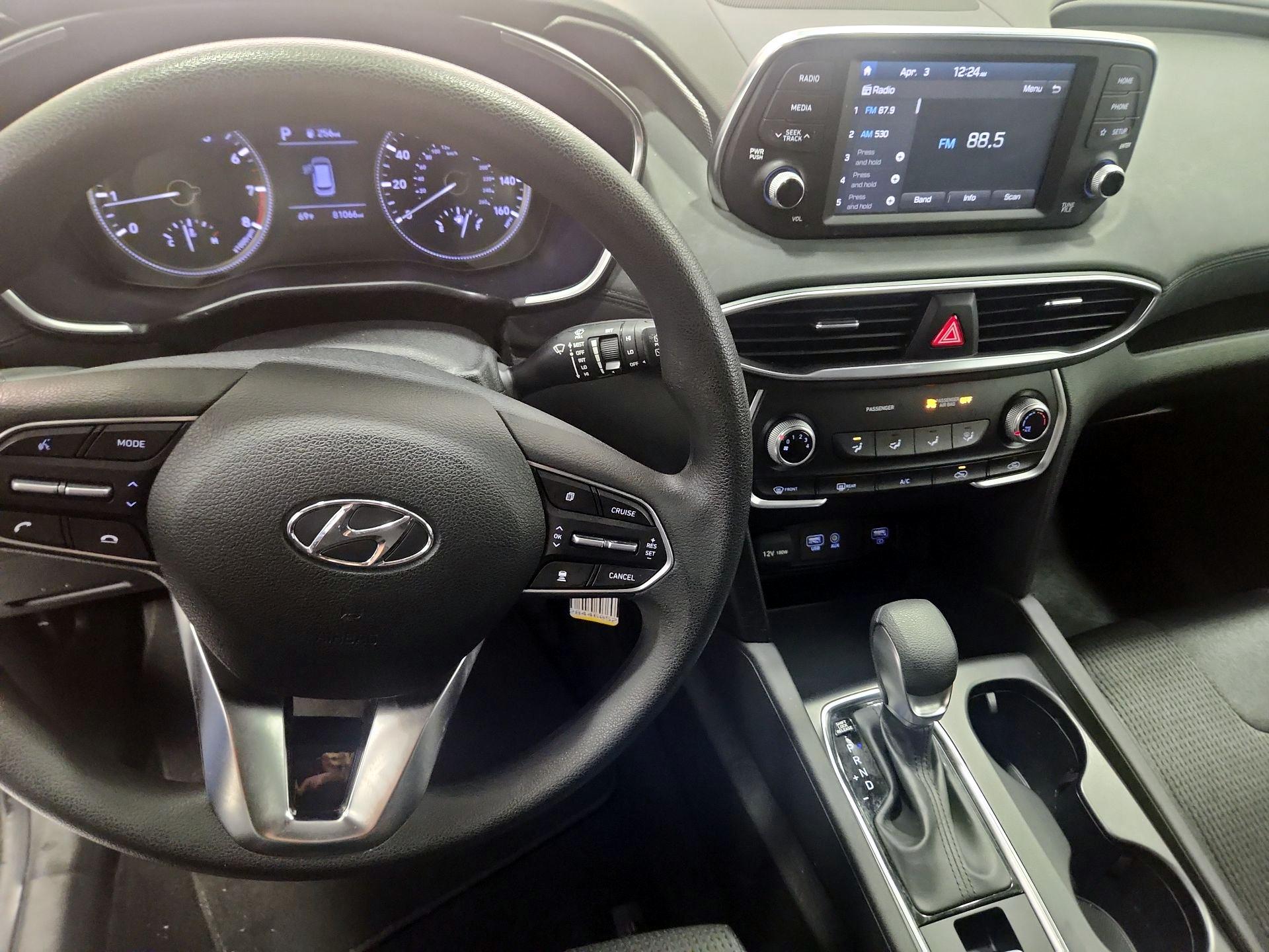 Thumbnail: 2019 Hyundai Santa Fe - 9